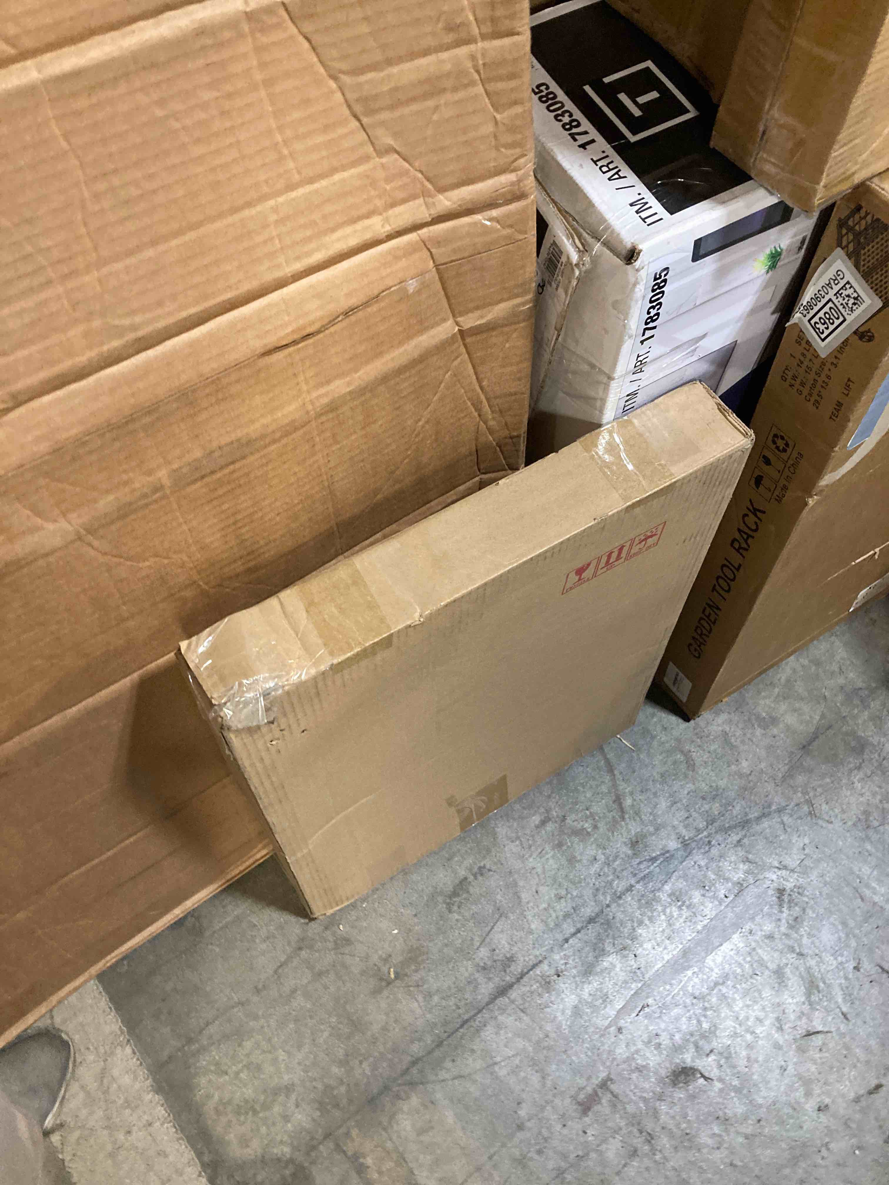 https://s3.amazonaws.com/lotting-images-prod/phillipi/GRA0390861_1737144184392.jpeg
