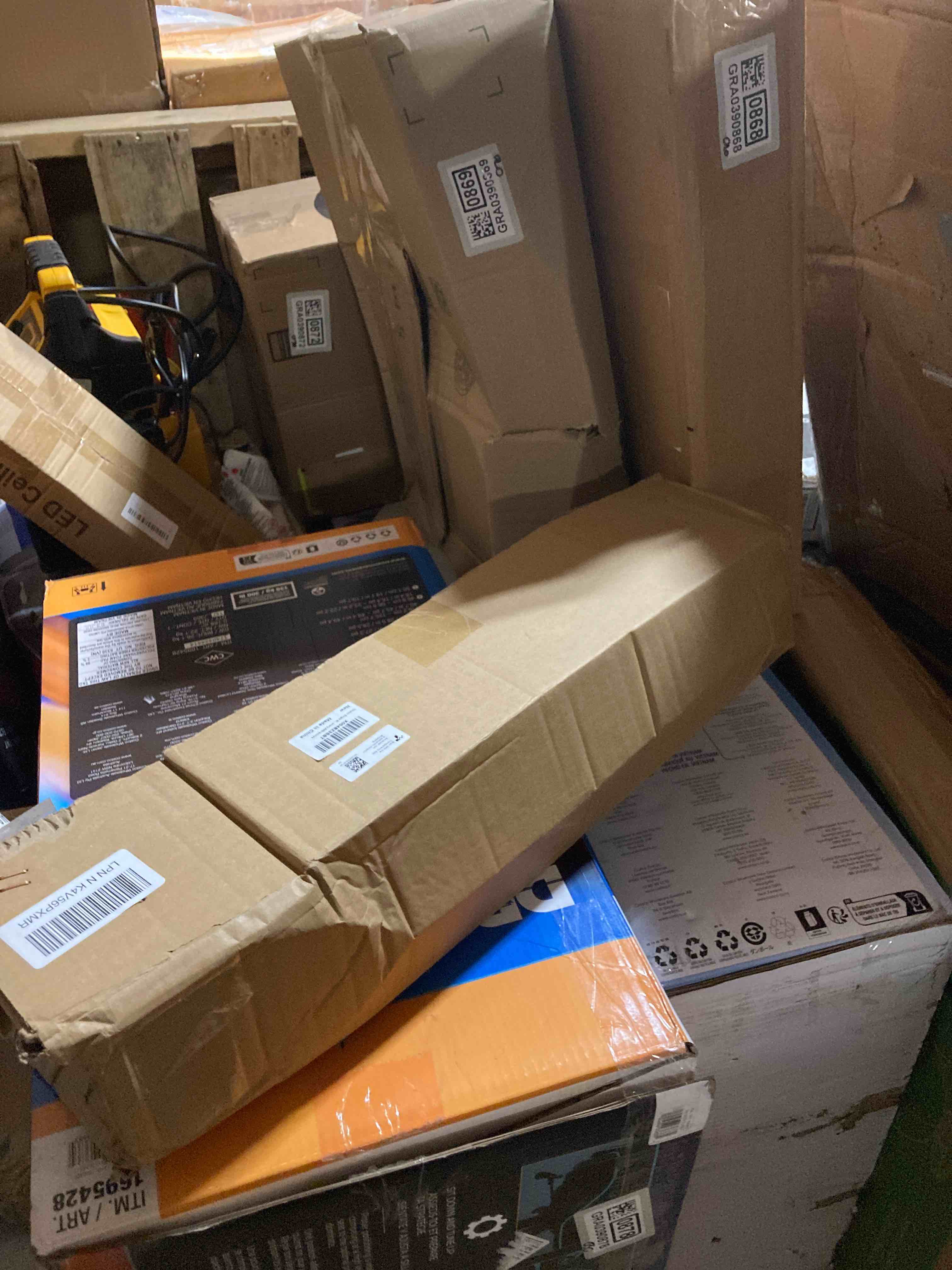https://s3.amazonaws.com/lotting-images-prod/phillipi/GRA0390865_1737143976733.jpeg