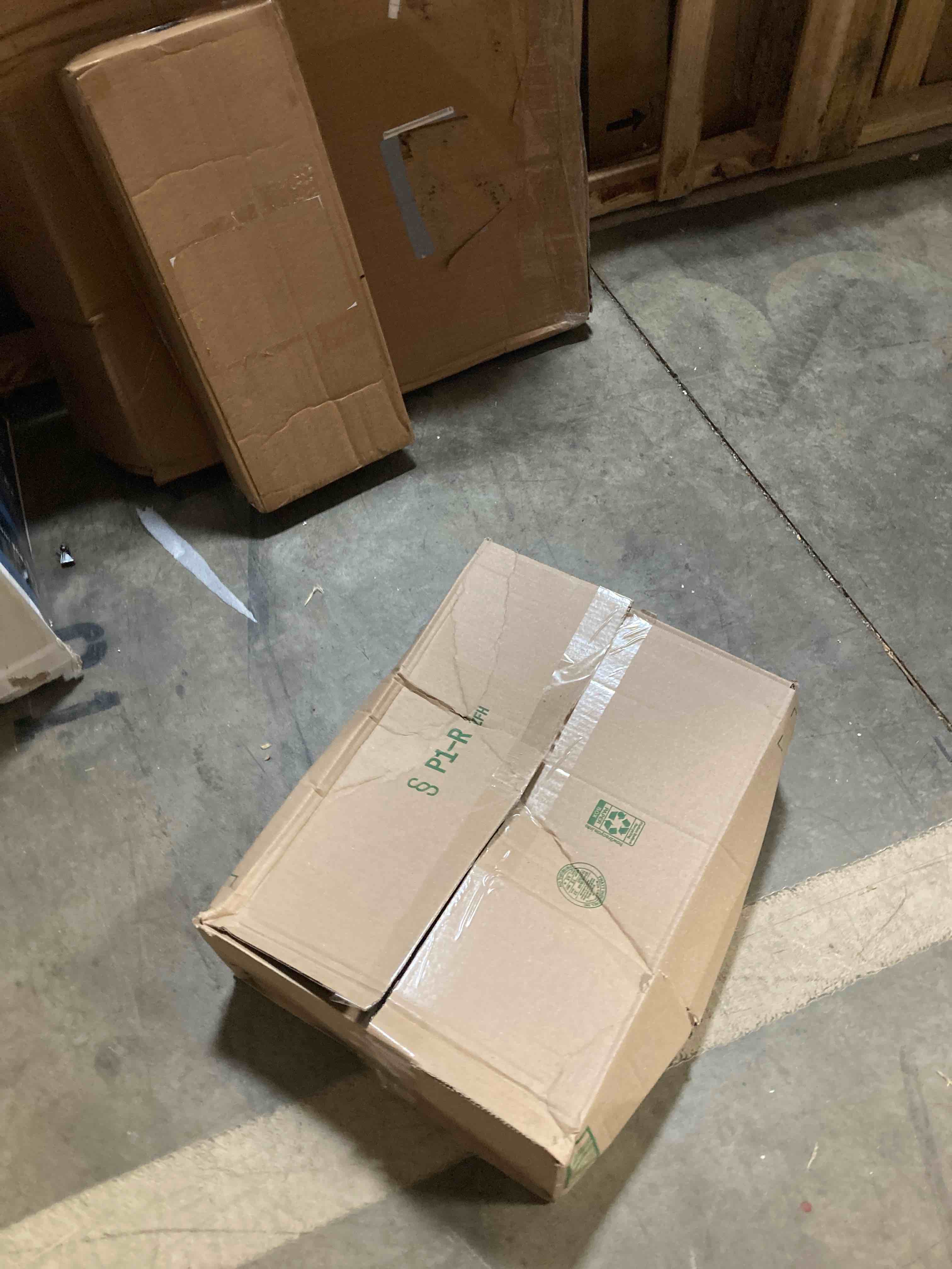 https://s3.amazonaws.com/lotting-images-prod/phillipi/GRA0390869_1737143549872.jpeg