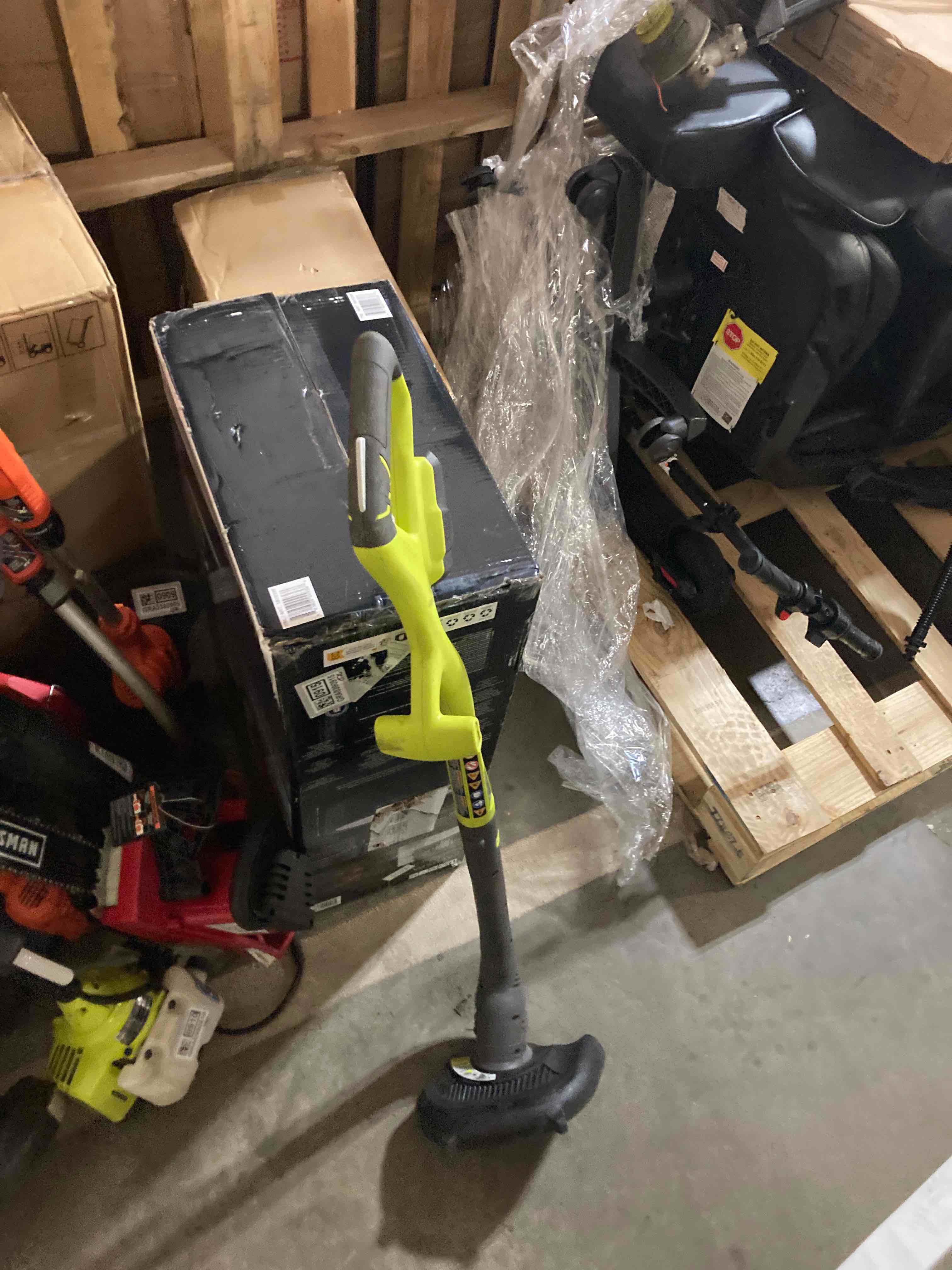 https://s3.amazonaws.com/lotting-images-prod/phillipi/GRA0390906_1737137723903.jpeg