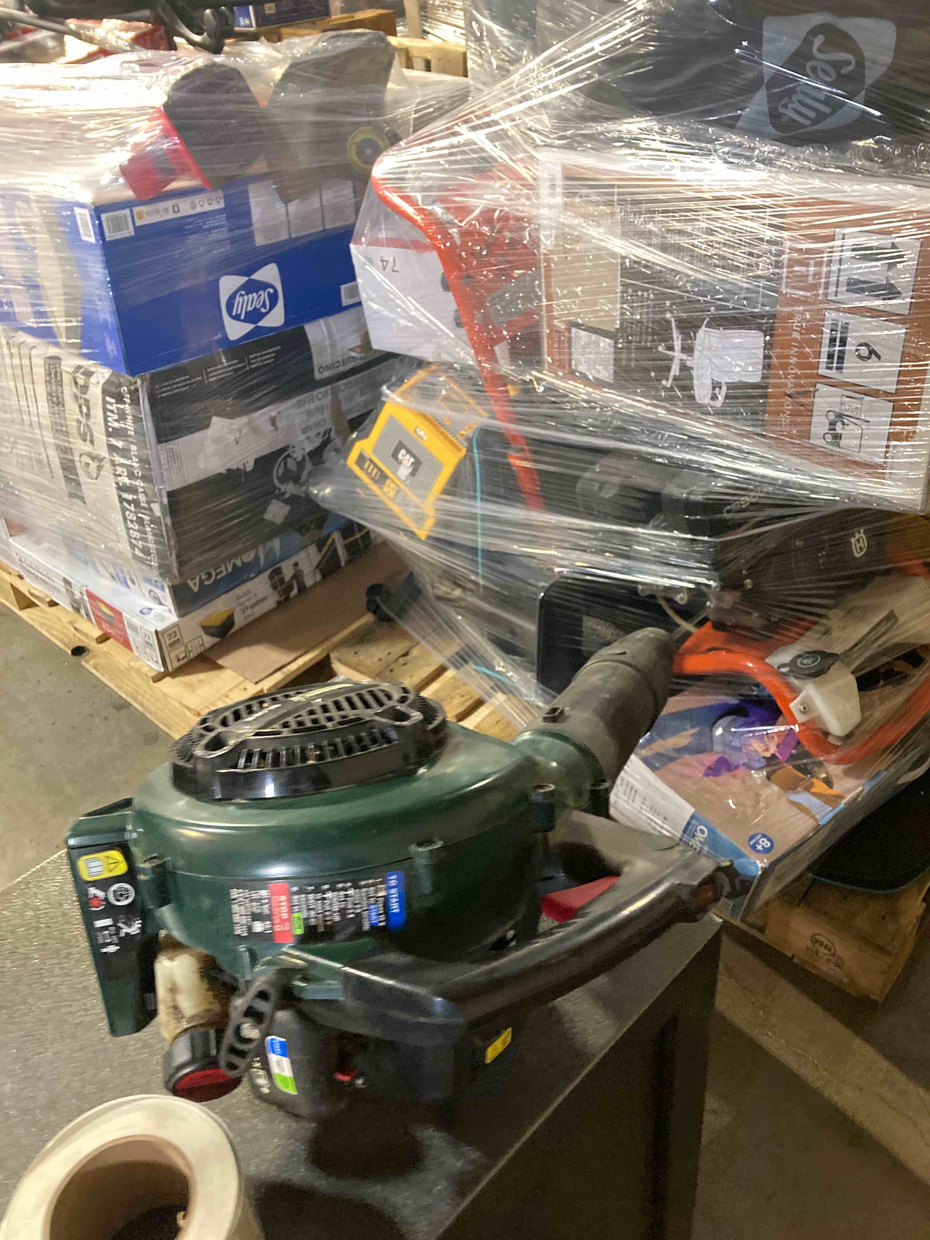 https://s3.amazonaws.com/lotting-images-prod/phillipi/GRA0390913_1737137306025.jpeg