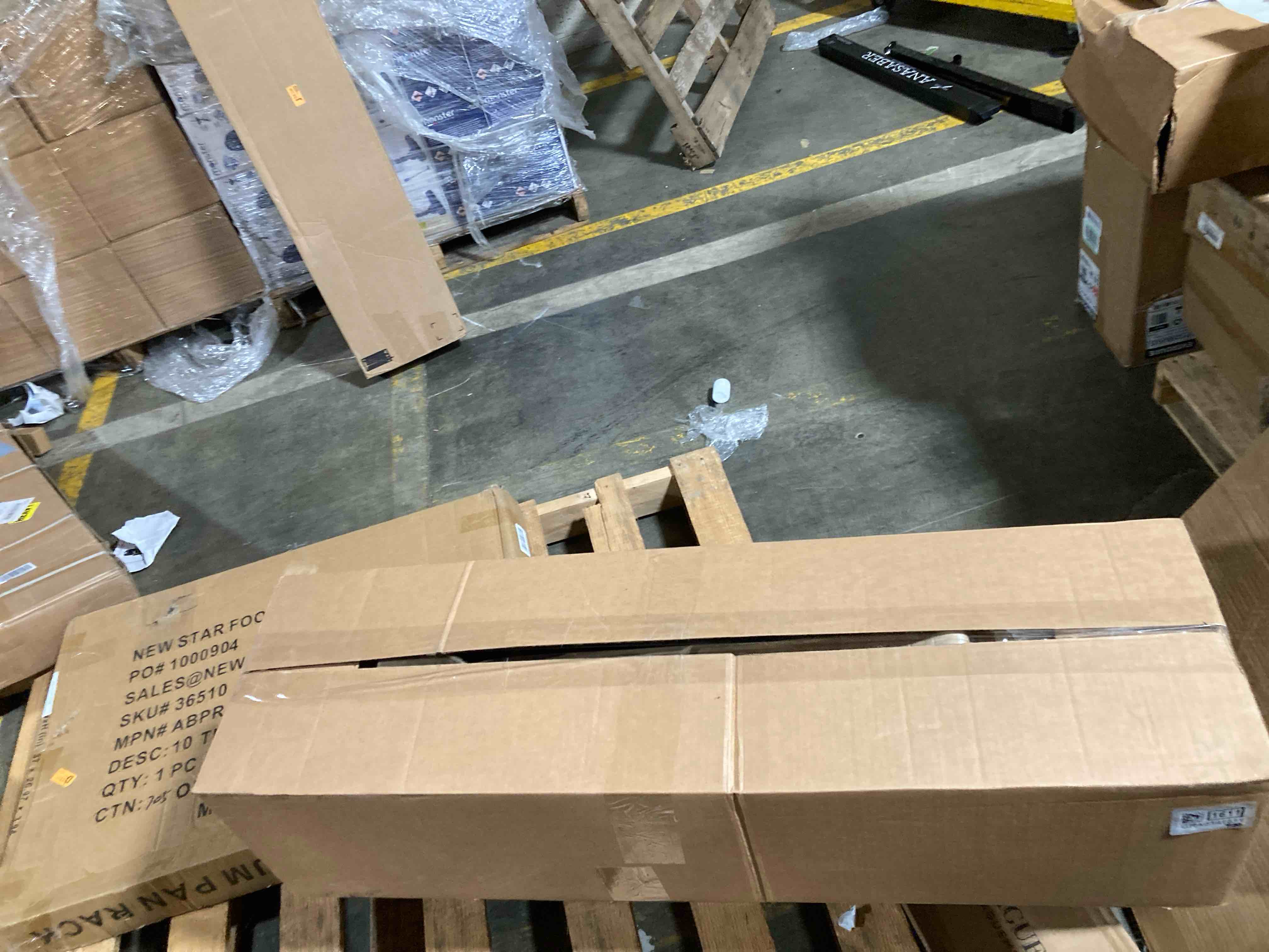 https://s3.amazonaws.com/lotting-images-prod/phillipi/GRA0391611_1734560583807.jpeg