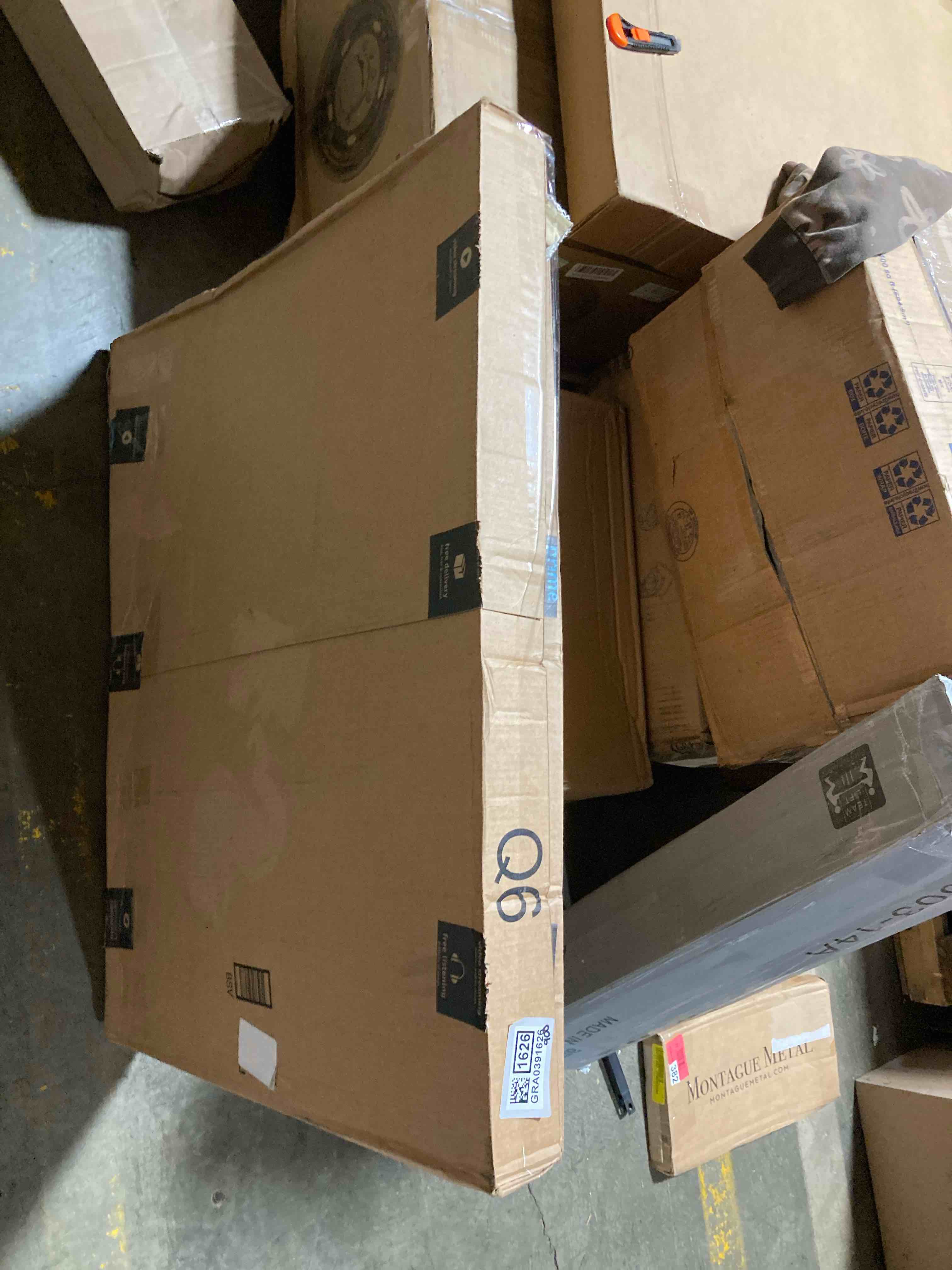 Mixsuper Custom Fit Cargo Liner for Mercedes-Benz GLE Class 2024 2023 2022 2021 2020, All Weather Cargo Mat for Mercedes Benz GLE Class 5 Passenger, Trunk Mat Anti-Slip Rear Trunk Liner Black