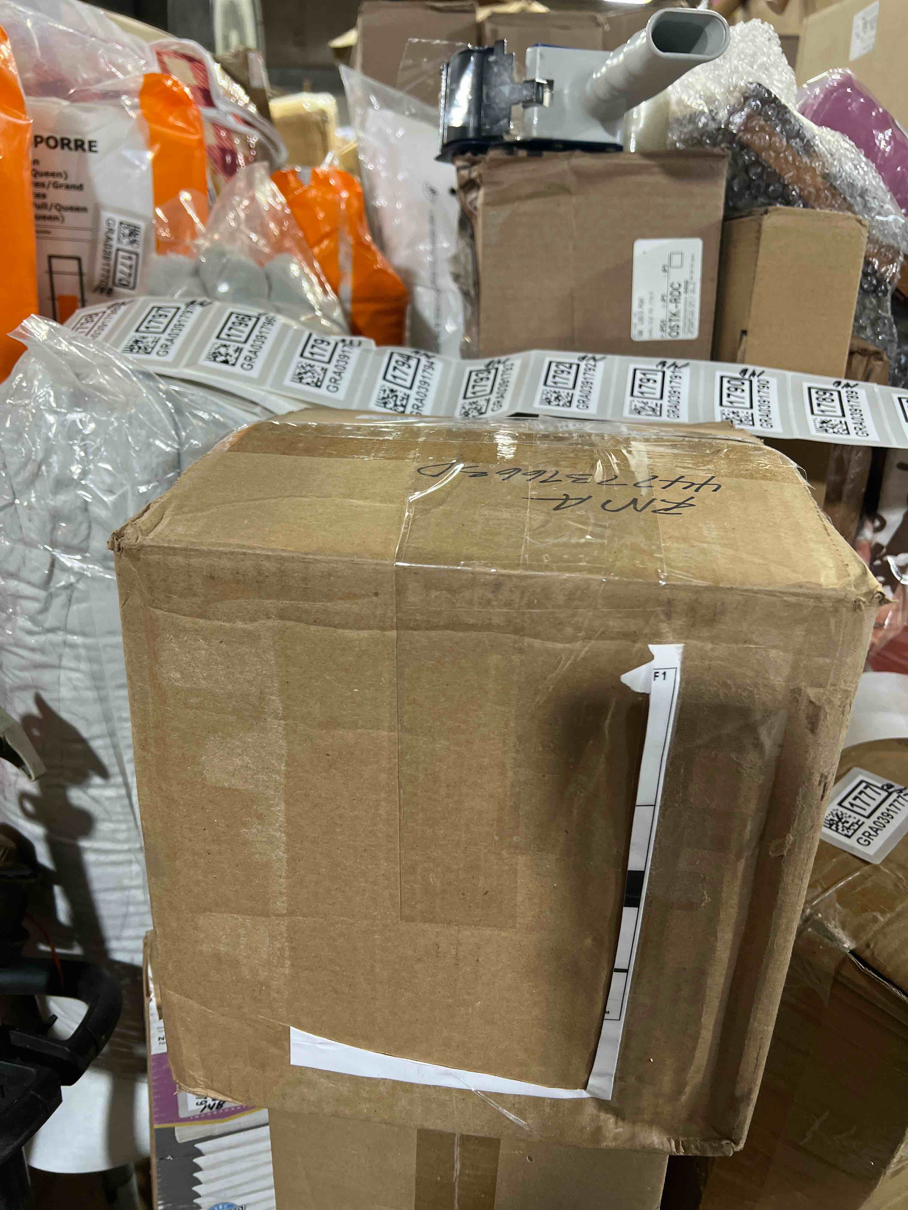 https://s3.amazonaws.com/lotting-images-prod/phillipi/GRA0391787_1738257129519.jpeg