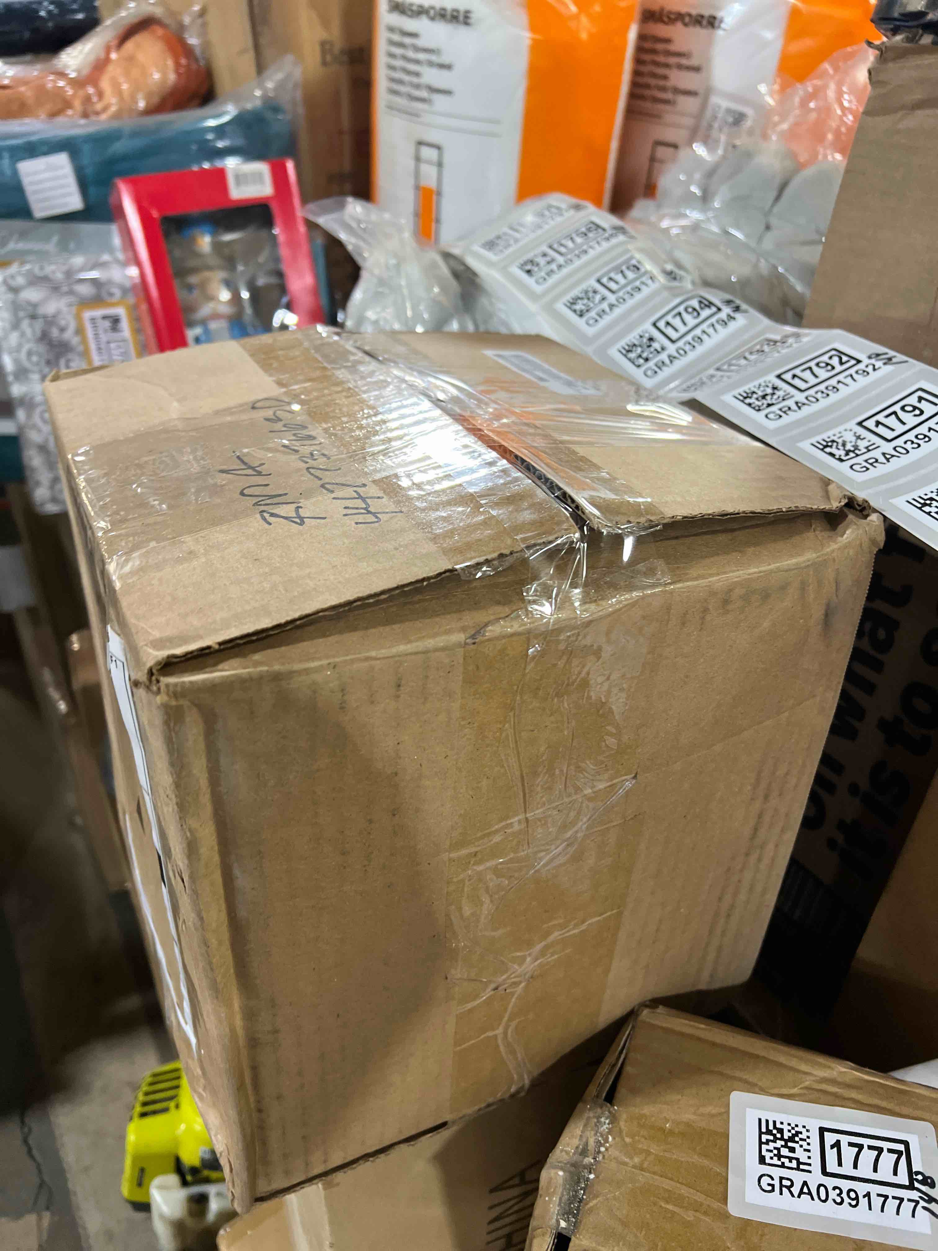 https://s3.amazonaws.com/lotting-images-prod/phillipi/GRA0391787_1738257131291.jpeg