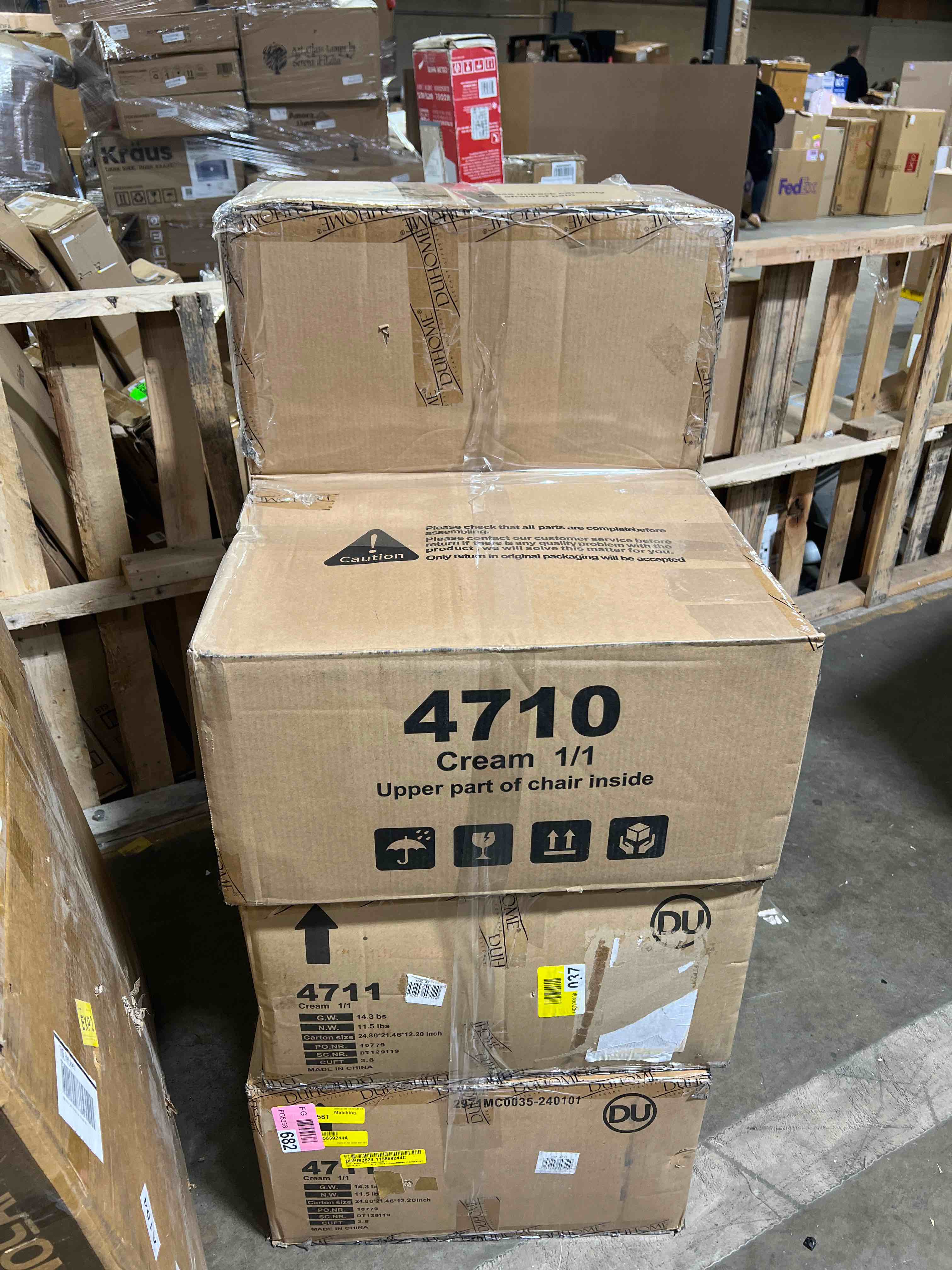 https://s3.amazonaws.com/lotting-images-prod/phillipi/GRA0391812_1738261372913.jpeg