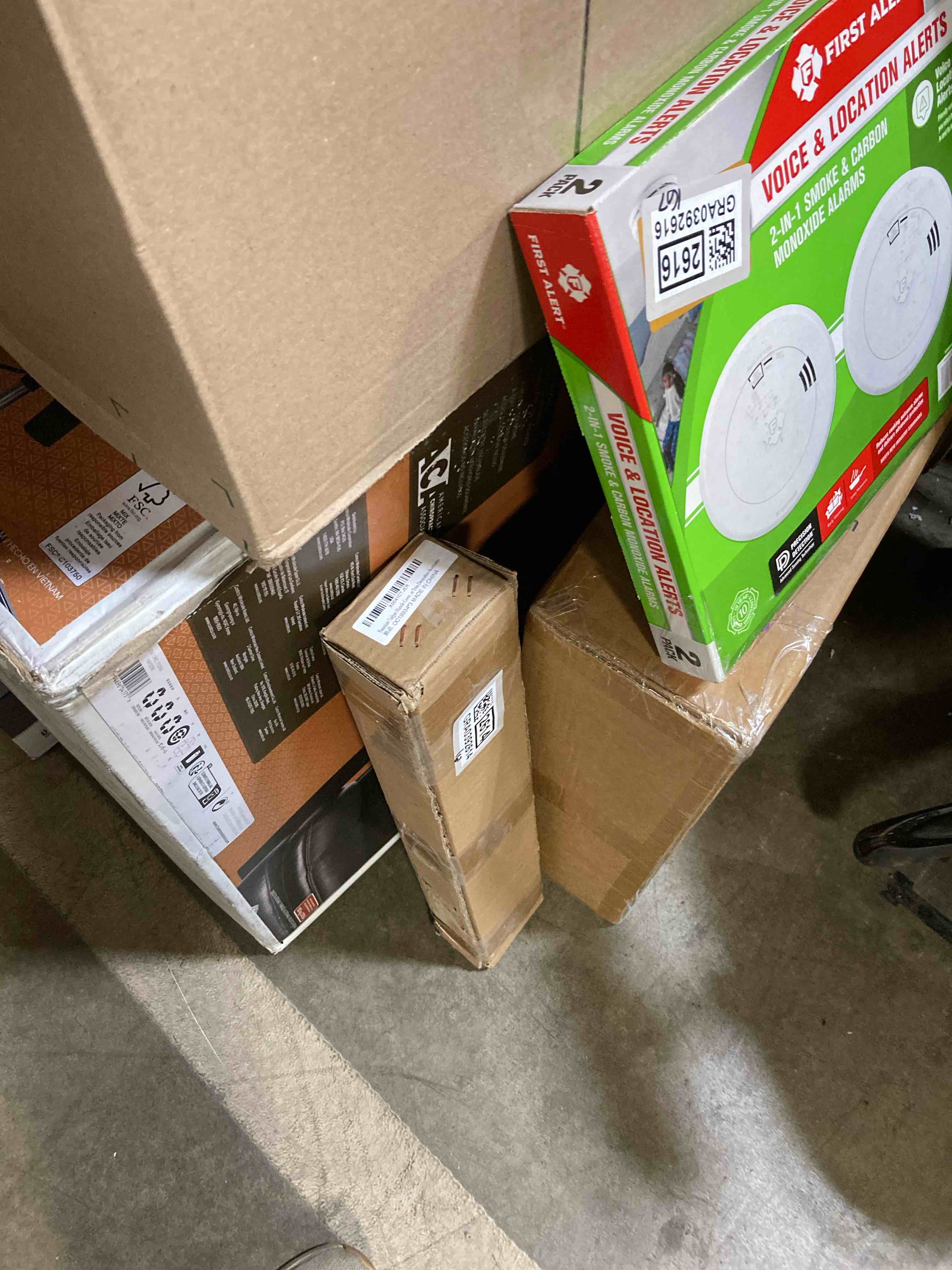 https://s3.amazonaws.com/lotting-images-prod/phillipi/GRA0392613_1738598598526.jpeg