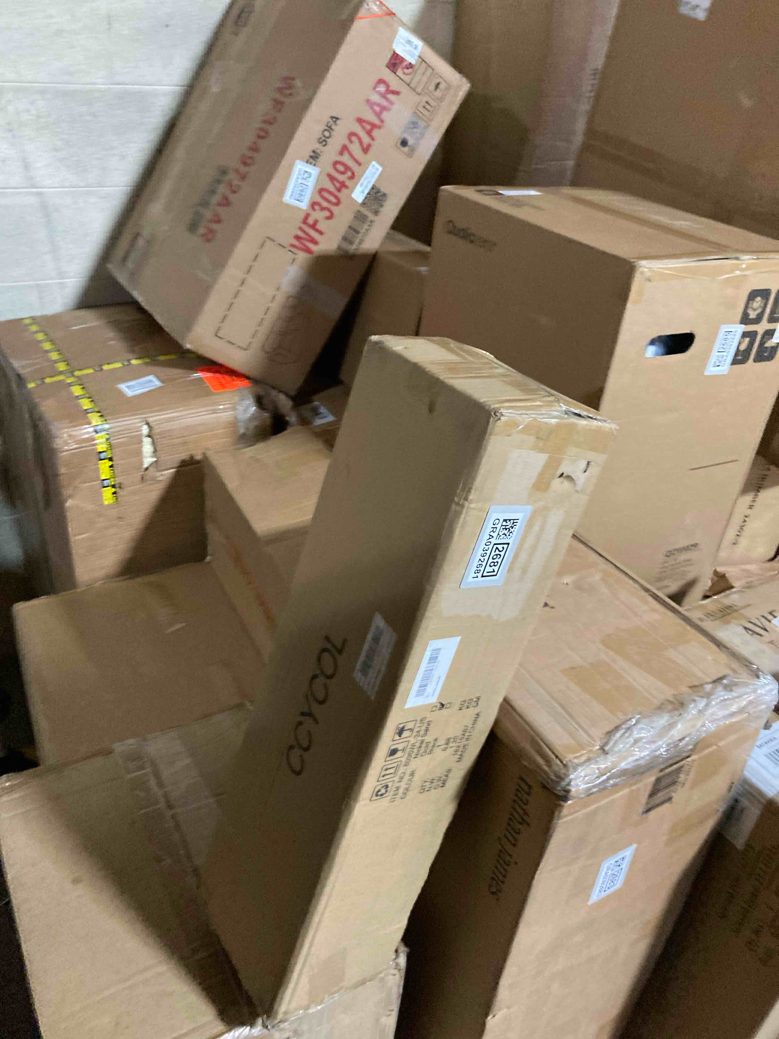 https://s3.amazonaws.com/lotting-images-prod/phillipi/GRA0392681_1738277001452.jpeg