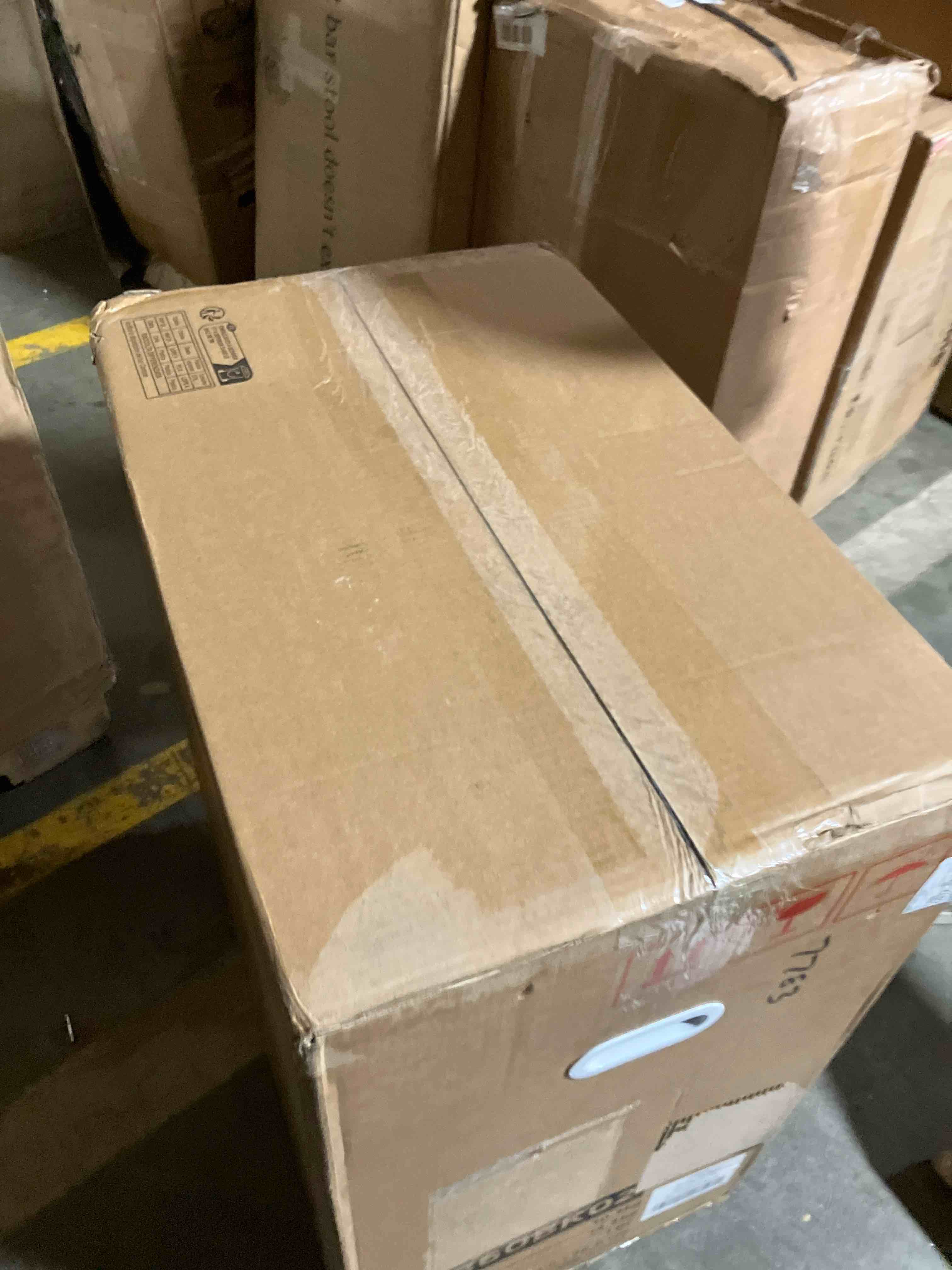 https://s3.amazonaws.com/lotting-images-prod/phillipi/GRA0392690_1738276099077.jpeg