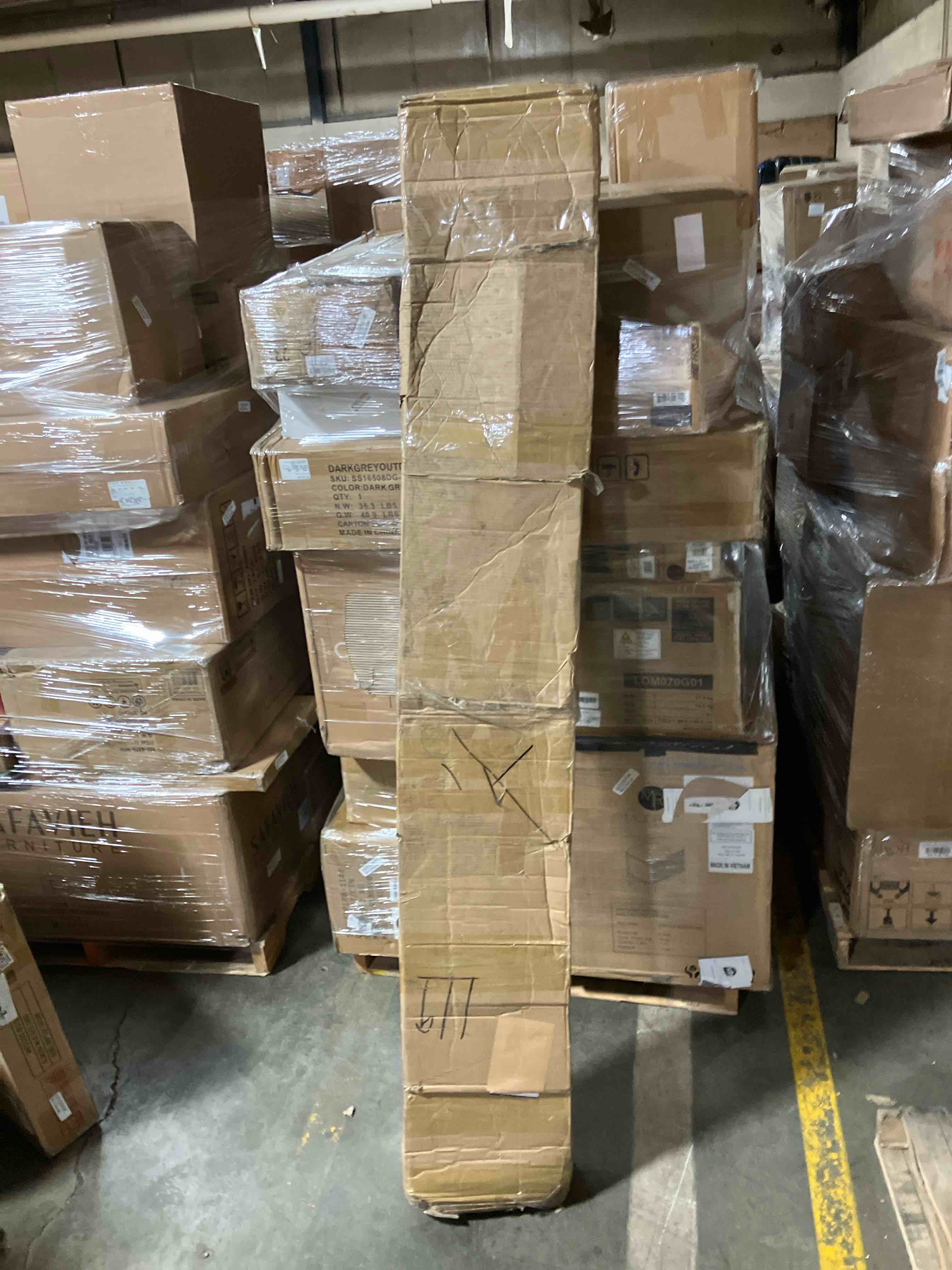 https://s3.amazonaws.com/lotting-images-prod/phillipi/GRA0392726_1738272328671.jpeg