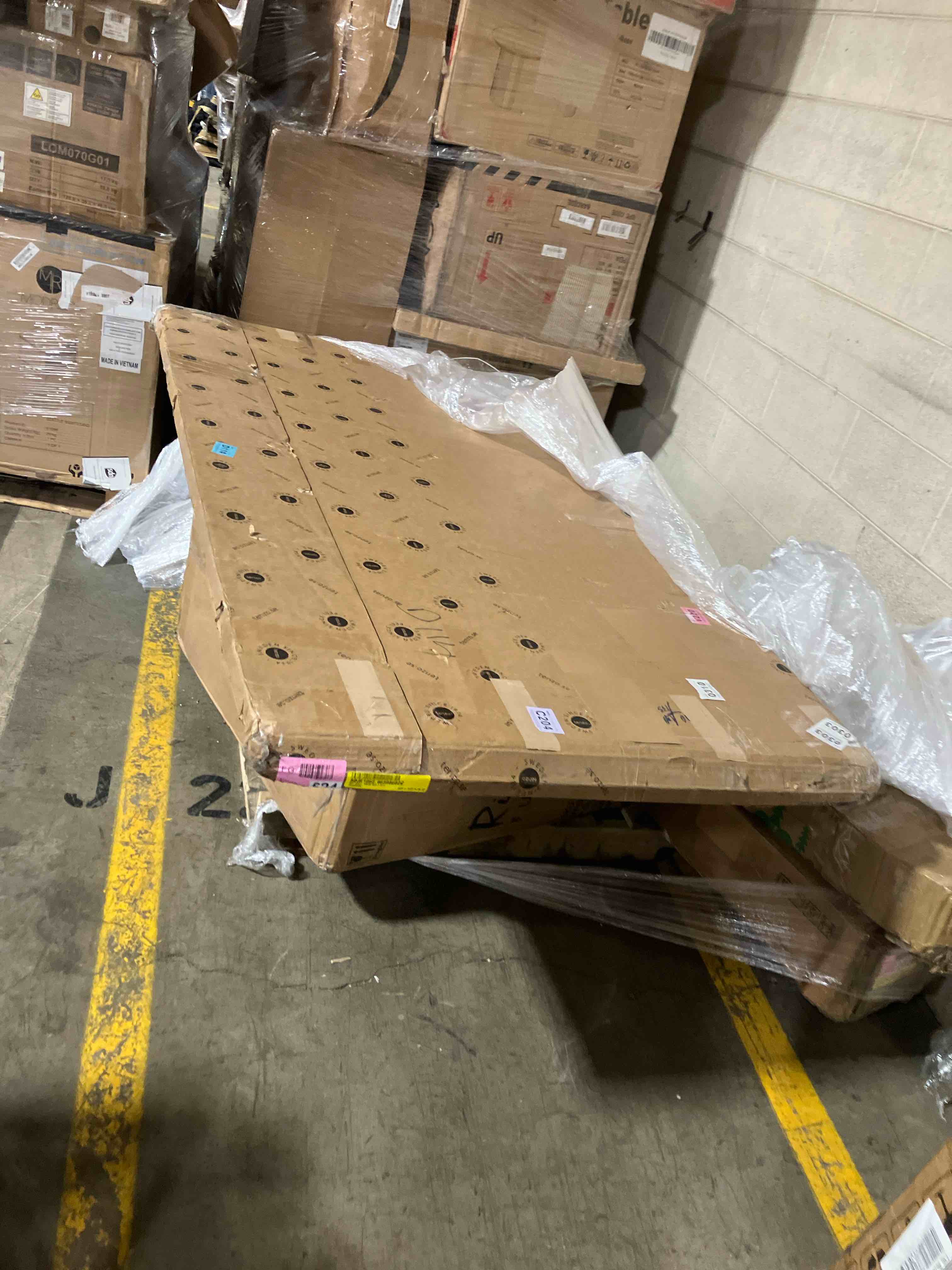 https://s3.amazonaws.com/lotting-images-prod/phillipi/GRA0392729_1738271688230.jpeg