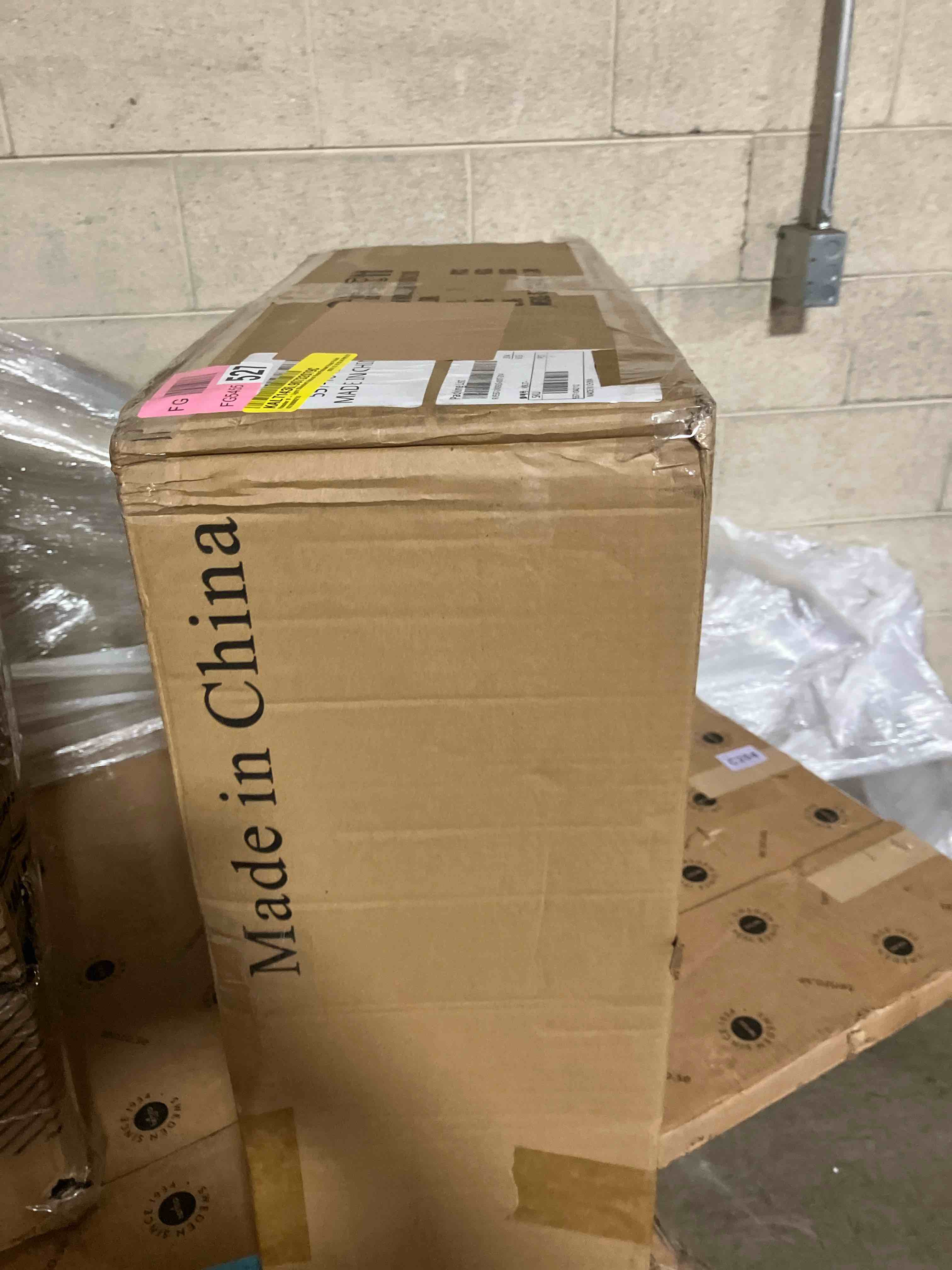 https://s3.amazonaws.com/lotting-images-prod/phillipi/GRA0392731_1738271451819.jpeg