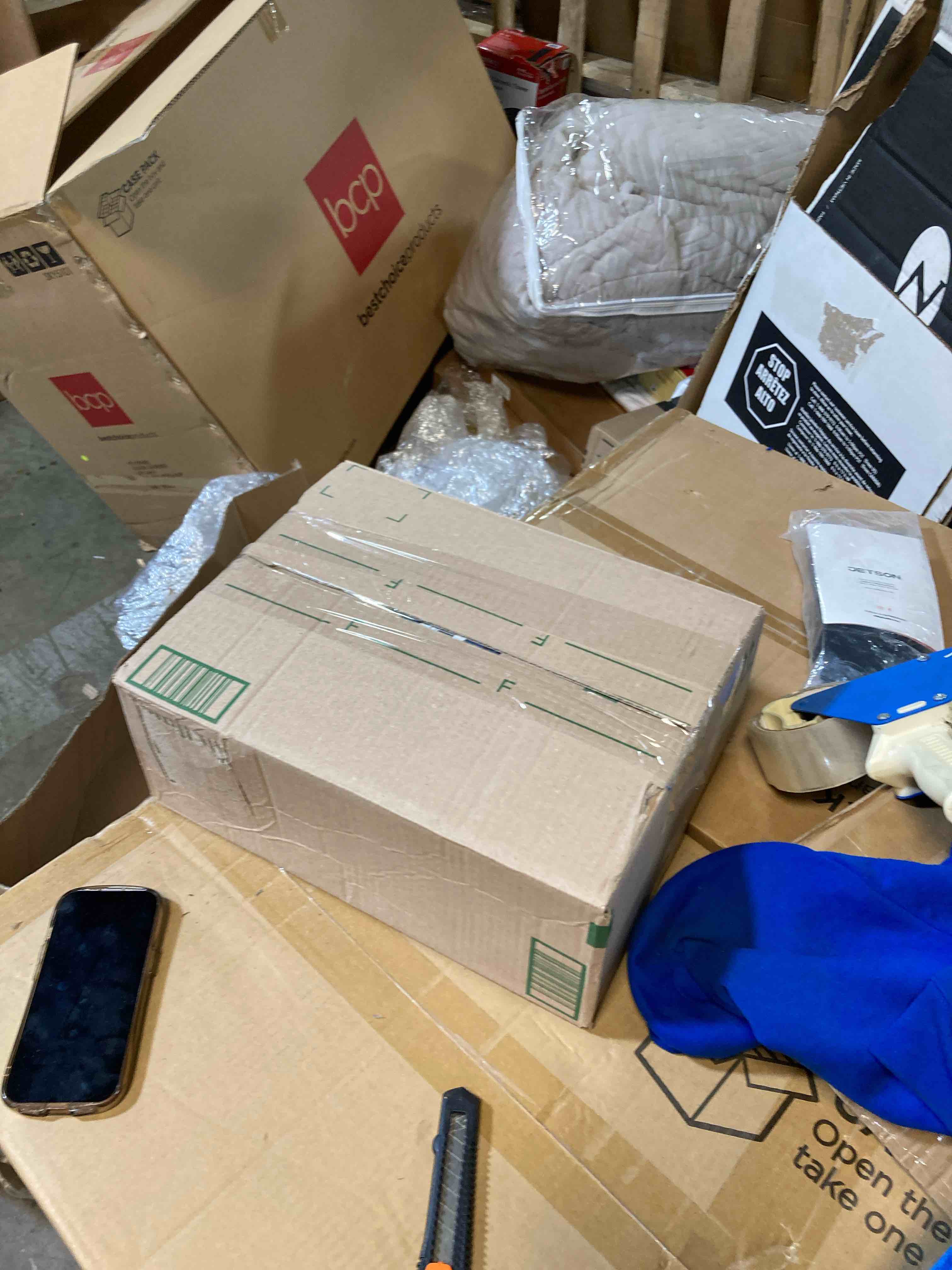 https://s3.amazonaws.com/lotting-images-prod/phillipi/GRA0392809_1738086087306.jpeg