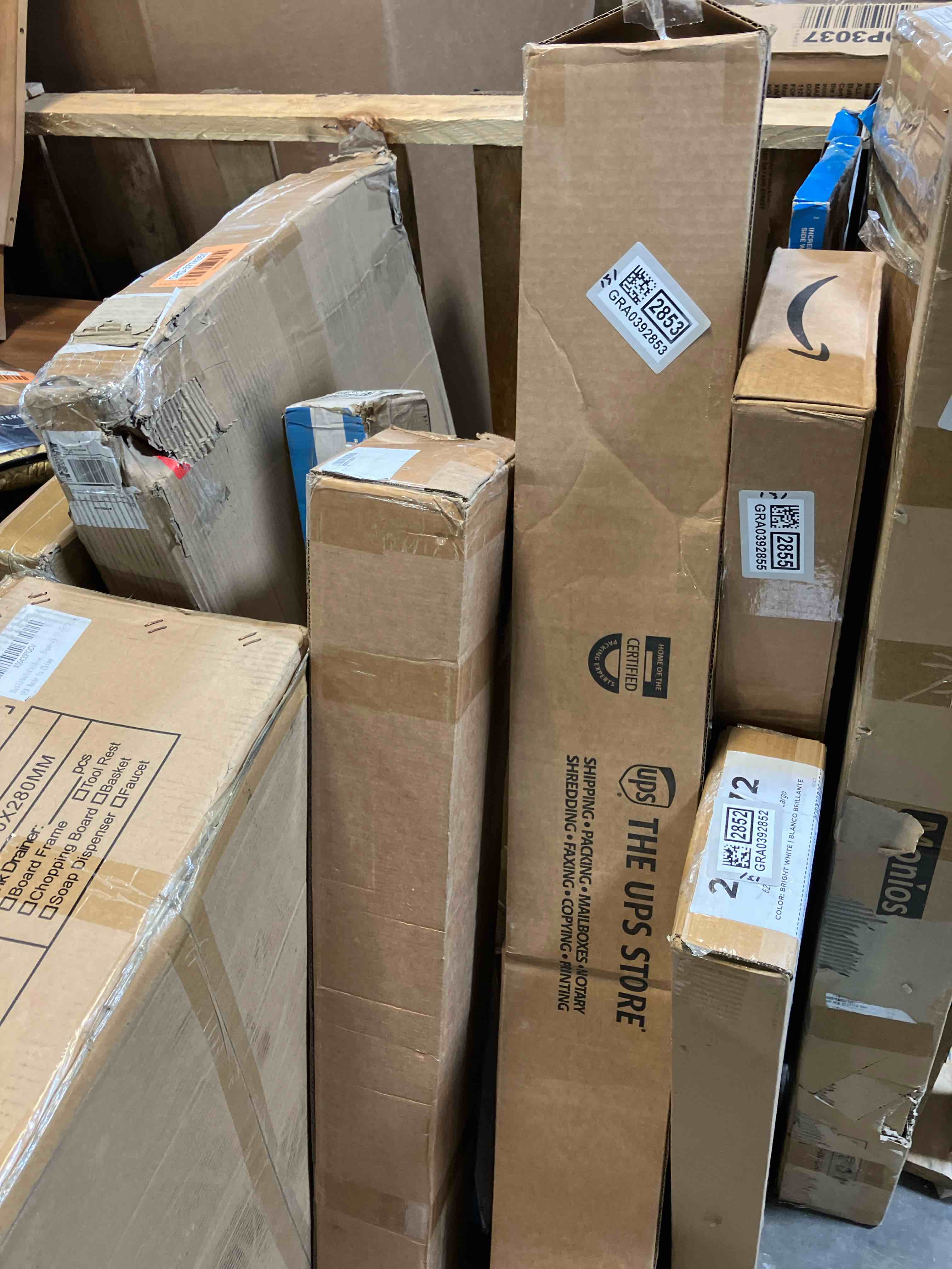 https://s3.amazonaws.com/lotting-images-prod/phillipi/GRA0392851_1738081964622.jpeg