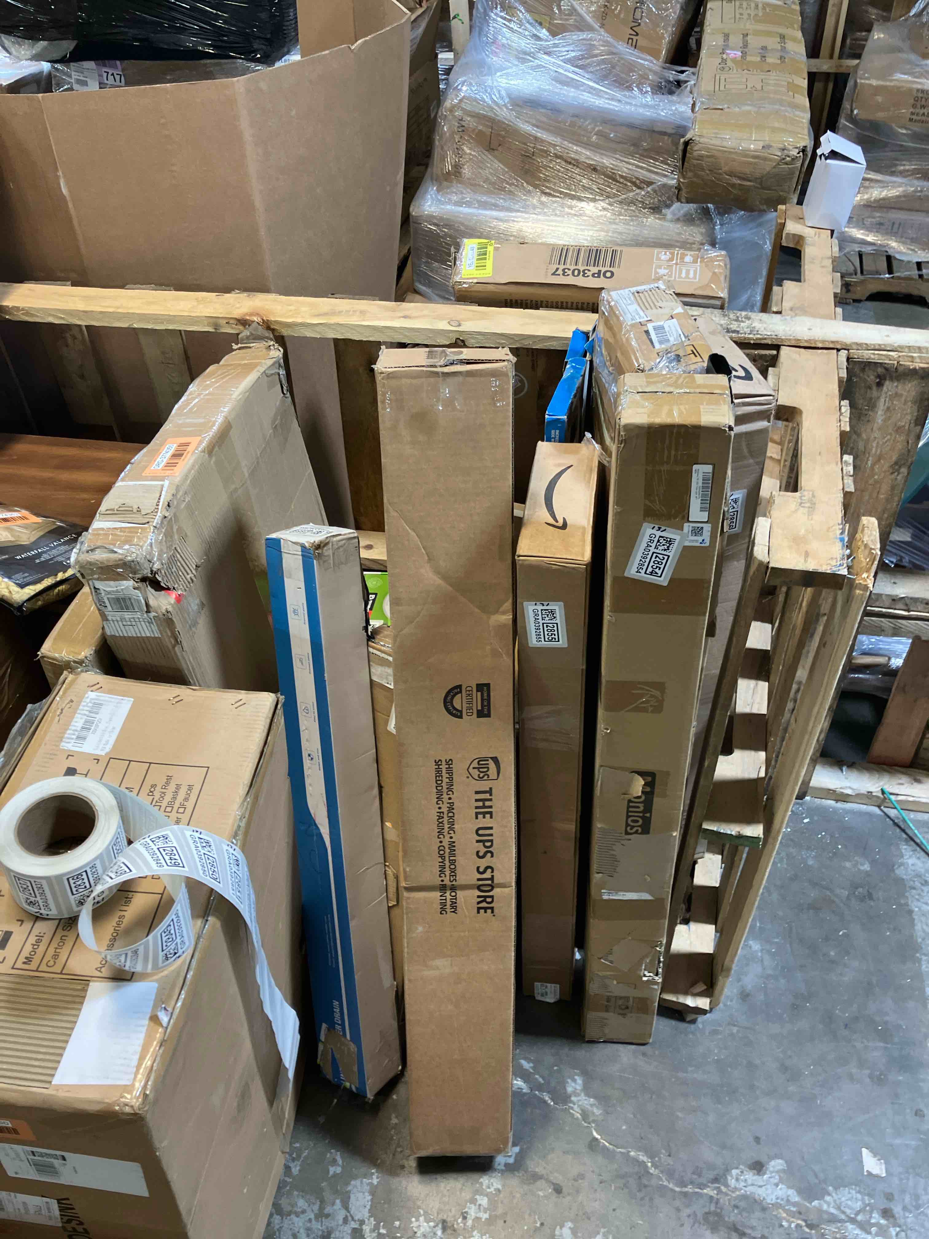 https://s3.amazonaws.com/lotting-images-prod/phillipi/GRA0392853_1738081830113.jpeg