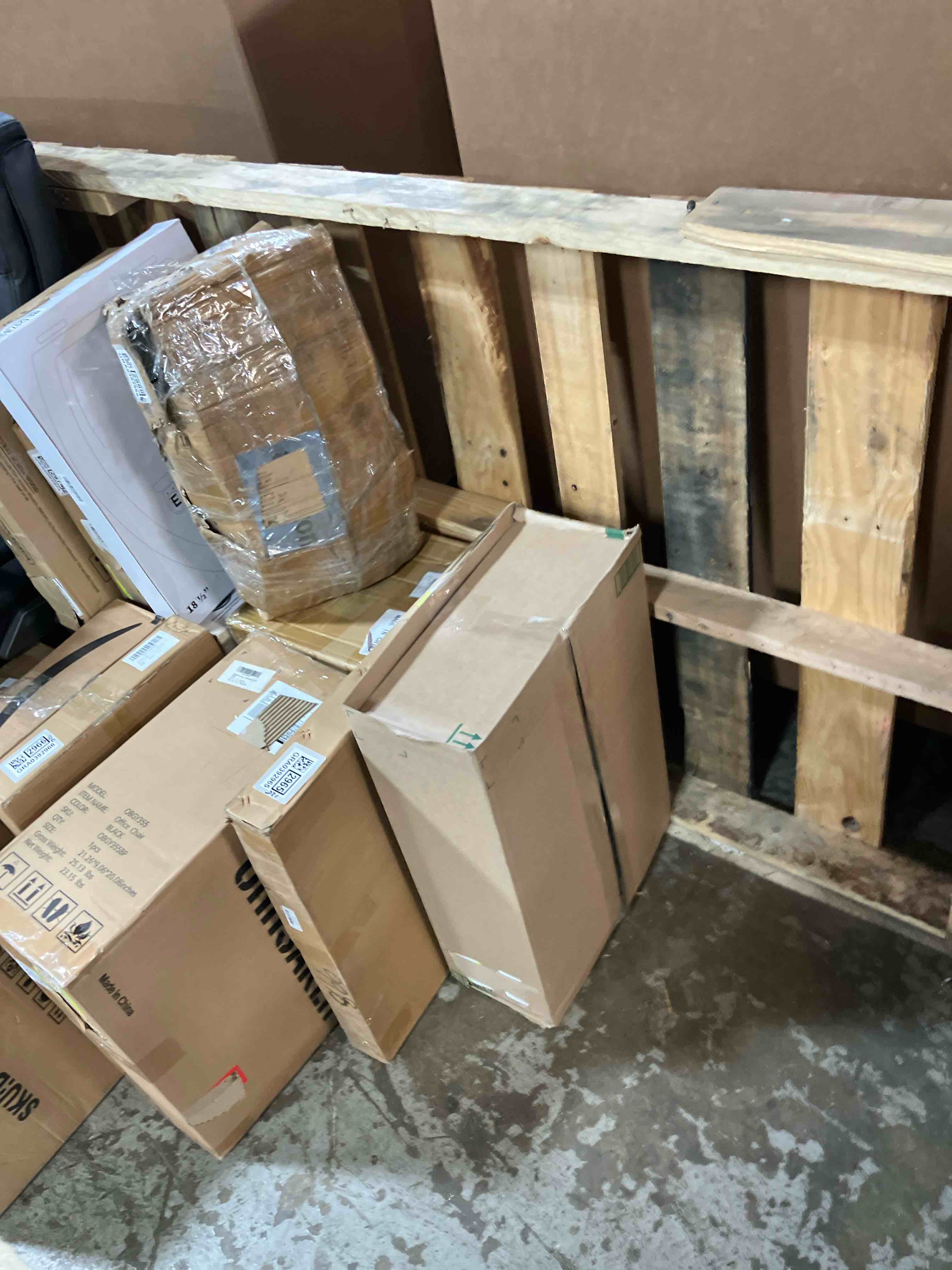 https://s3.amazonaws.com/lotting-images-prod/phillipi/GRA0392964_1737994276922.jpeg