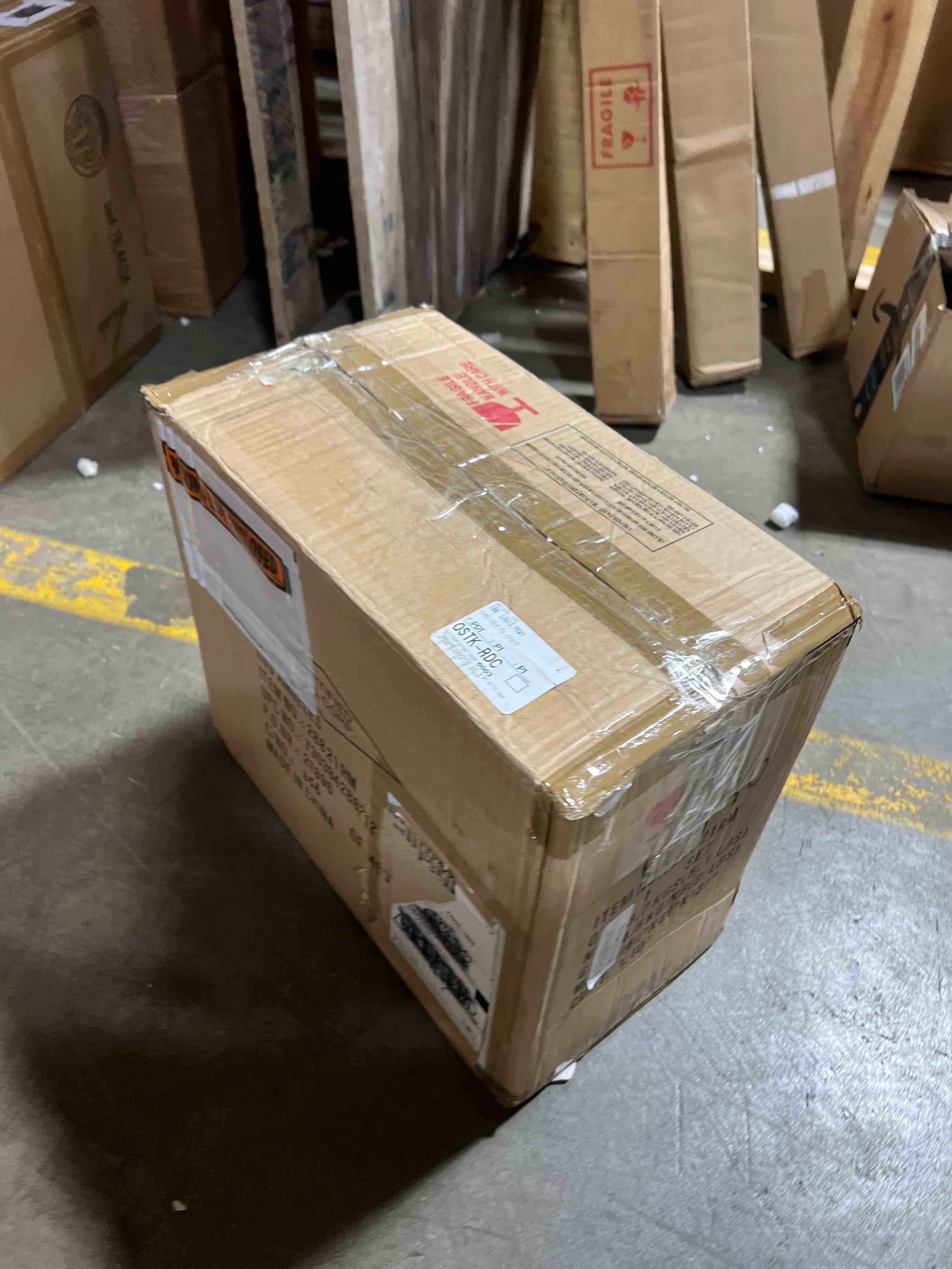 https://s3.amazonaws.com/lotting-images-prod/phillipi/GRA0393205_1737737037773.jpeg