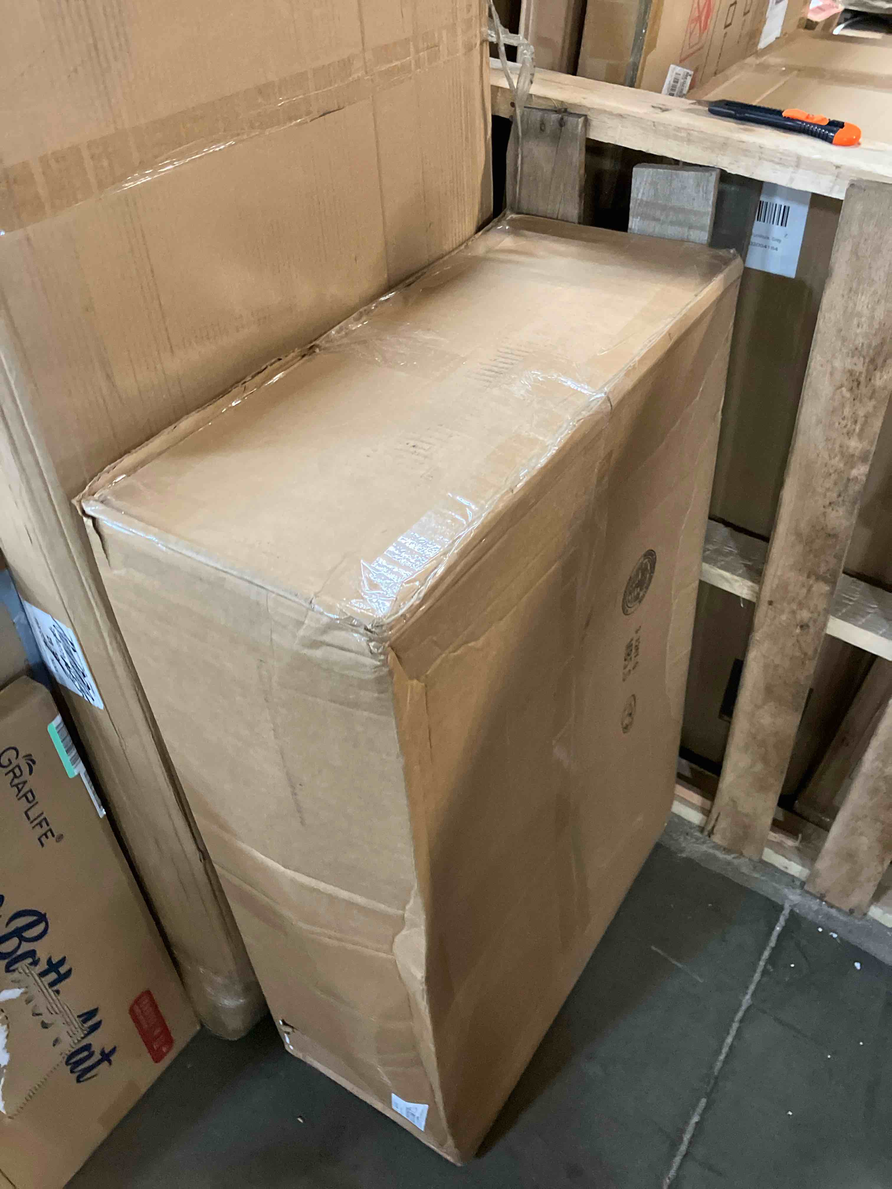 https://s3.amazonaws.com/lotting-images-prod/phillipi/GRA0393322_1737388481615.jpeg