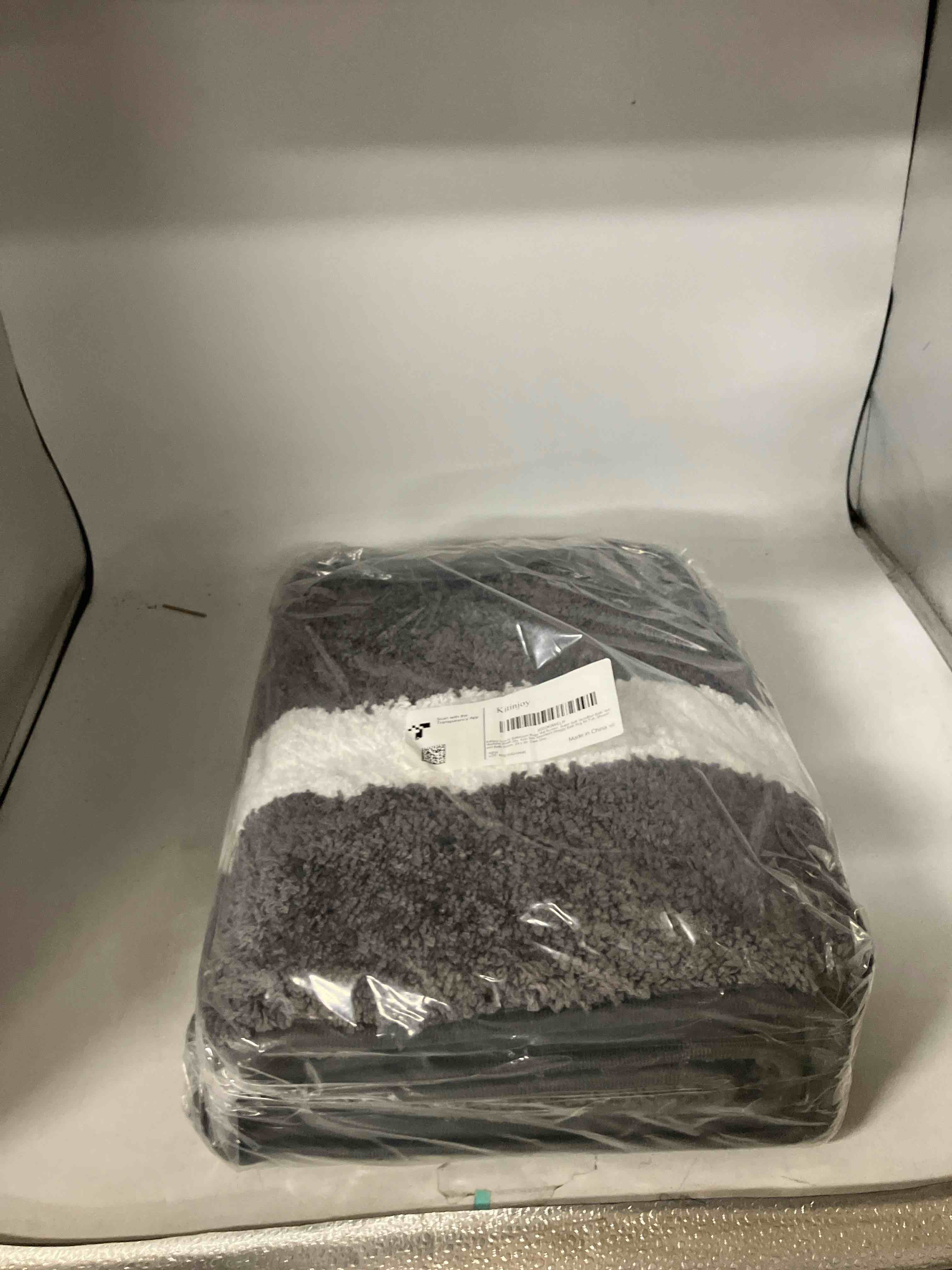 https://s3.amazonaws.com/lotting-images-prod/phillipi/GRA0395372_1732555511376.jpeg