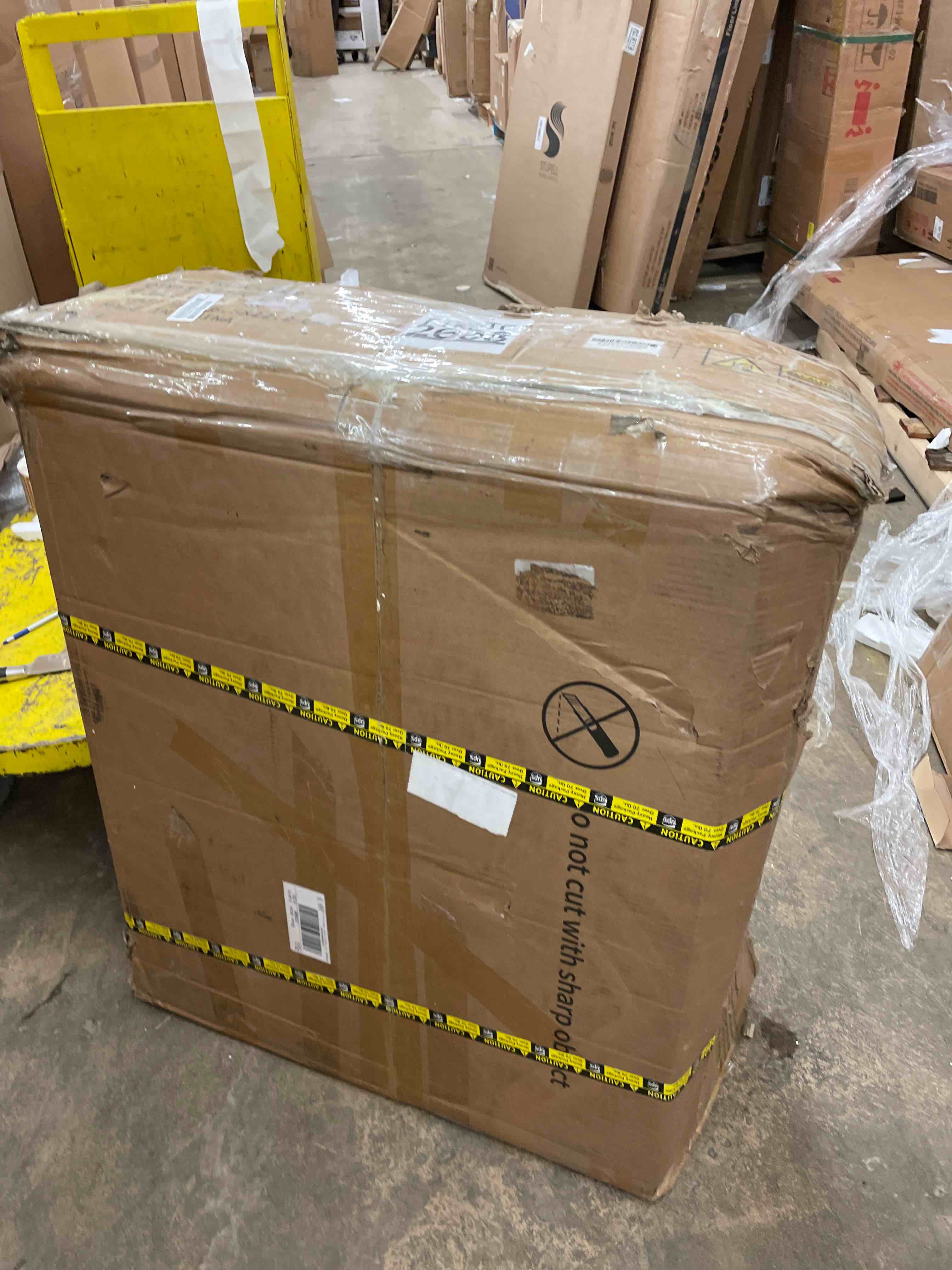 https://s3.amazonaws.com/lotting-images-prod/phillipi/GRA0396172_1737133807807.jpeg