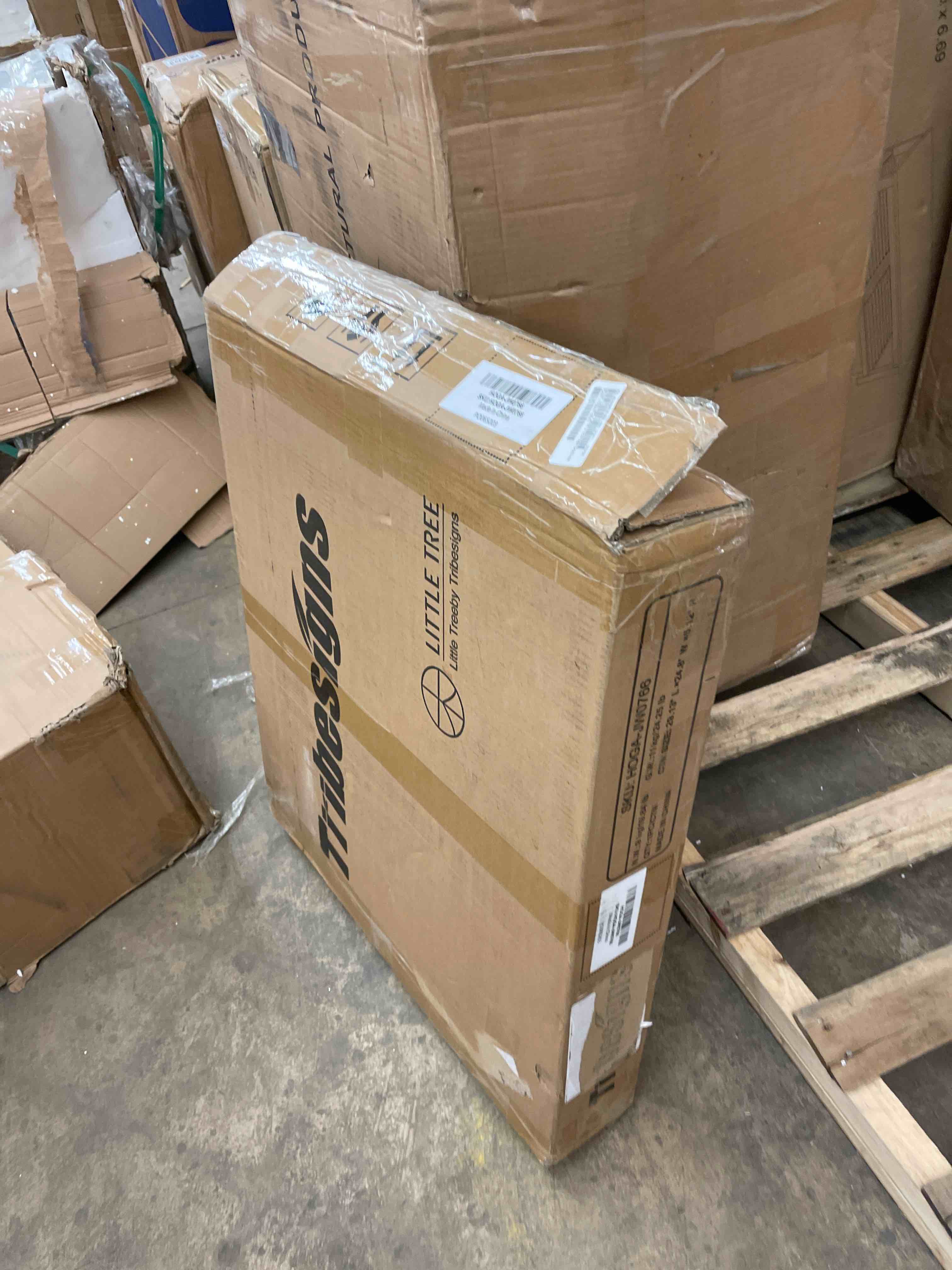 https://s3.amazonaws.com/lotting-images-prod/phillipi/GRA0396187_1737067093280.jpeg