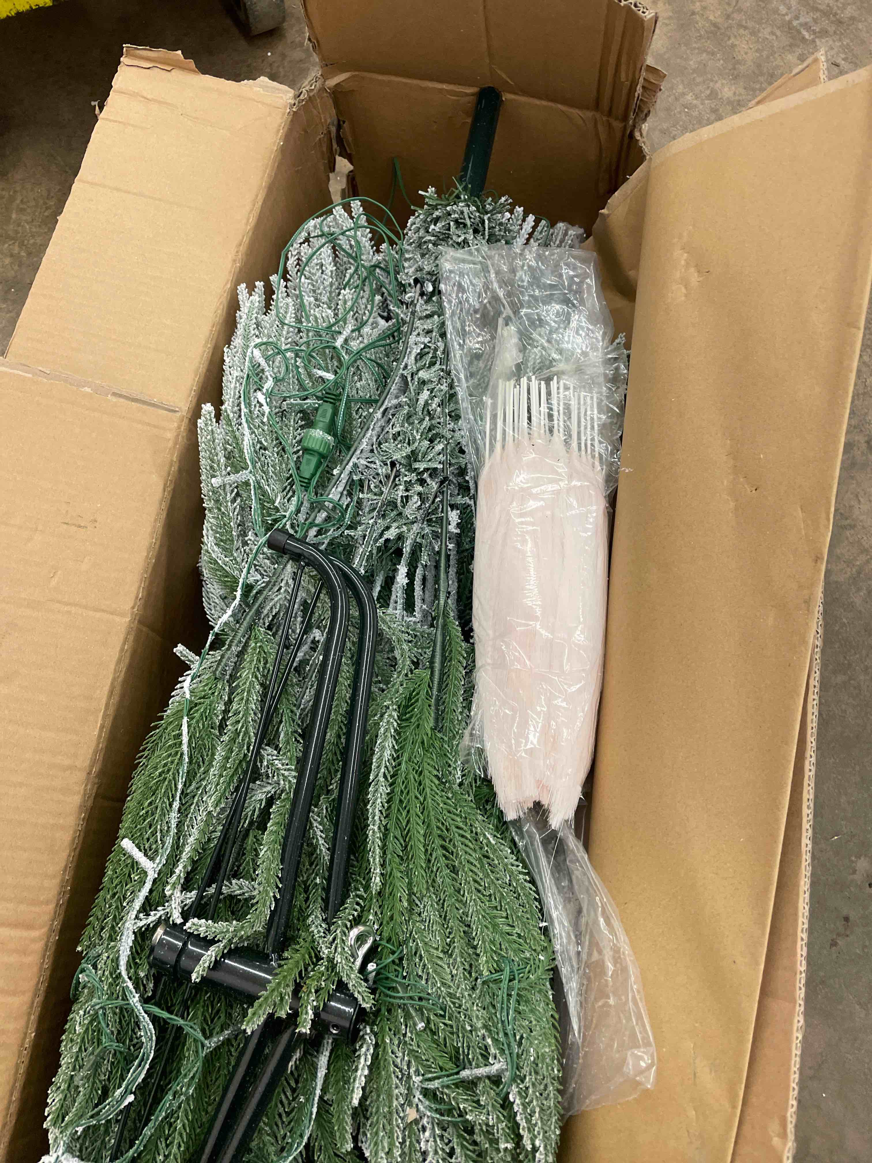 https://s3.amazonaws.com/lotting-images-prod/phillipi/GRA0396196_1737062138440.jpeg
