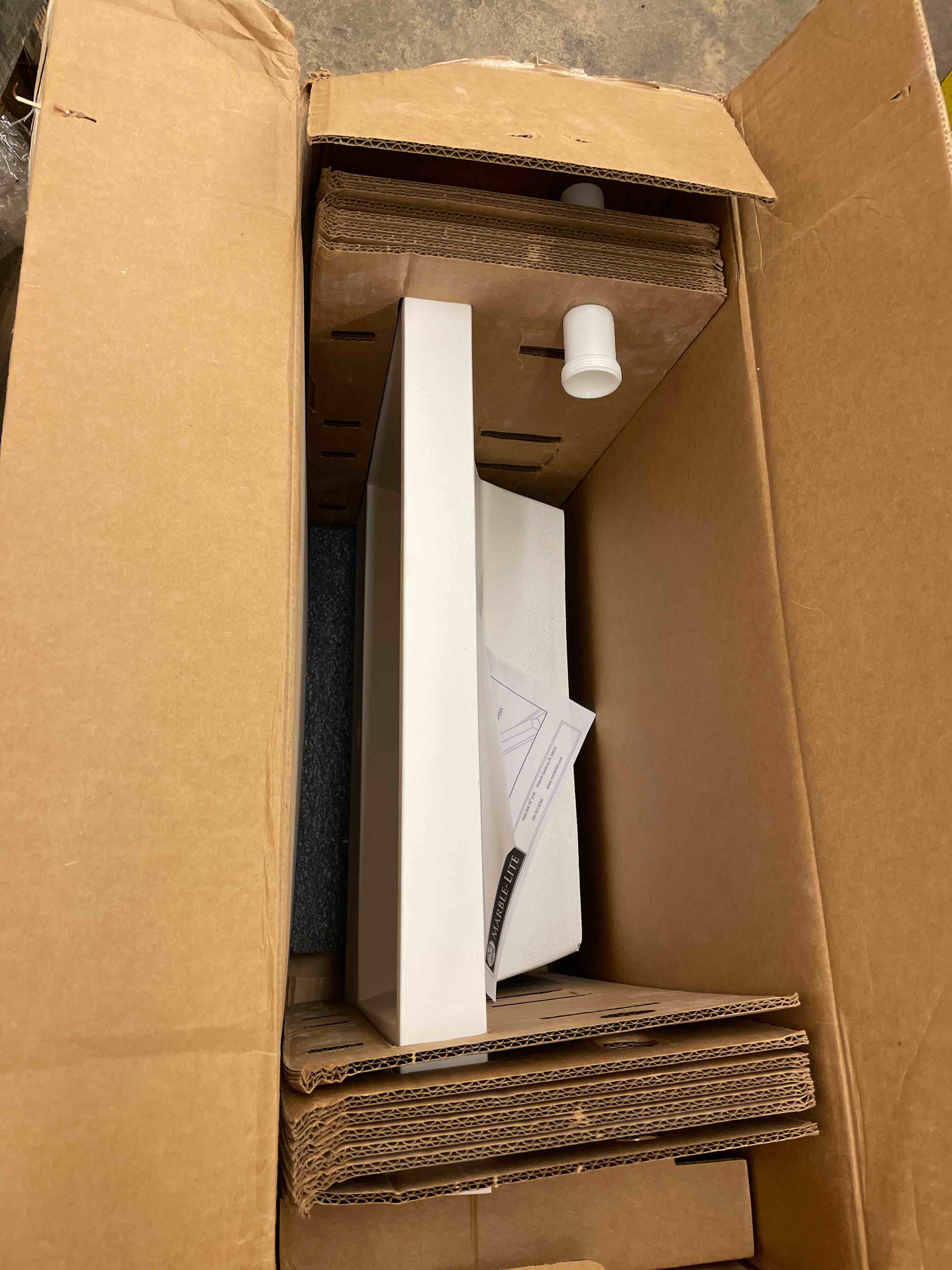 https://s3.amazonaws.com/lotting-images-prod/phillipi/GRA0396201_1737060415384.jpeg
