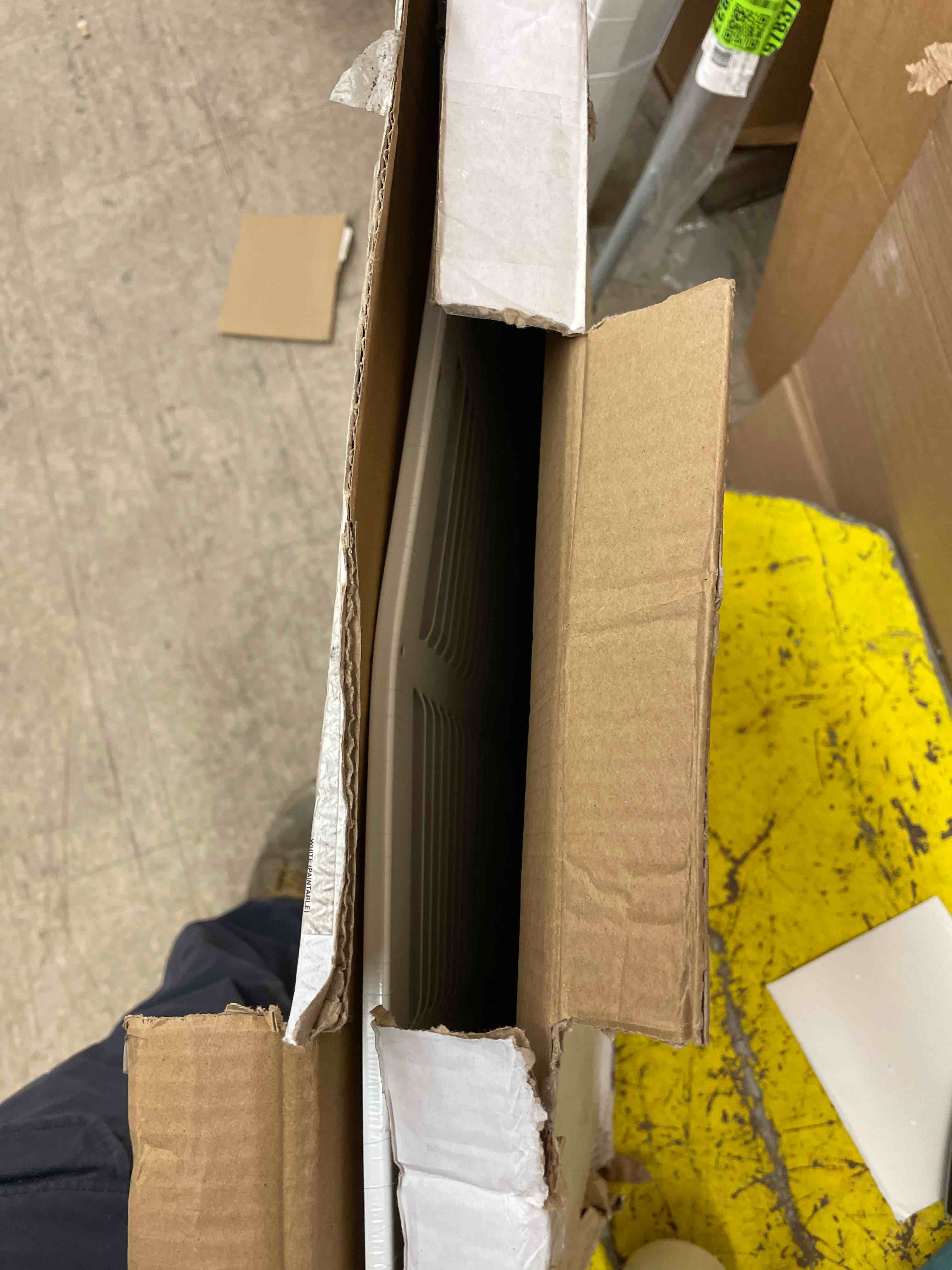 https://s3.amazonaws.com/lotting-images-prod/phillipi/GRA0396222_1736969797783.jpeg