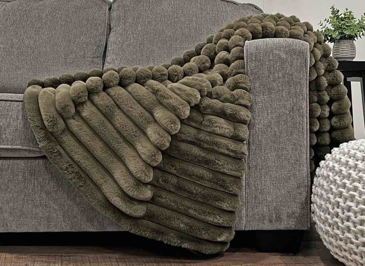 The Mood Puffy Channel FauxFur Throw