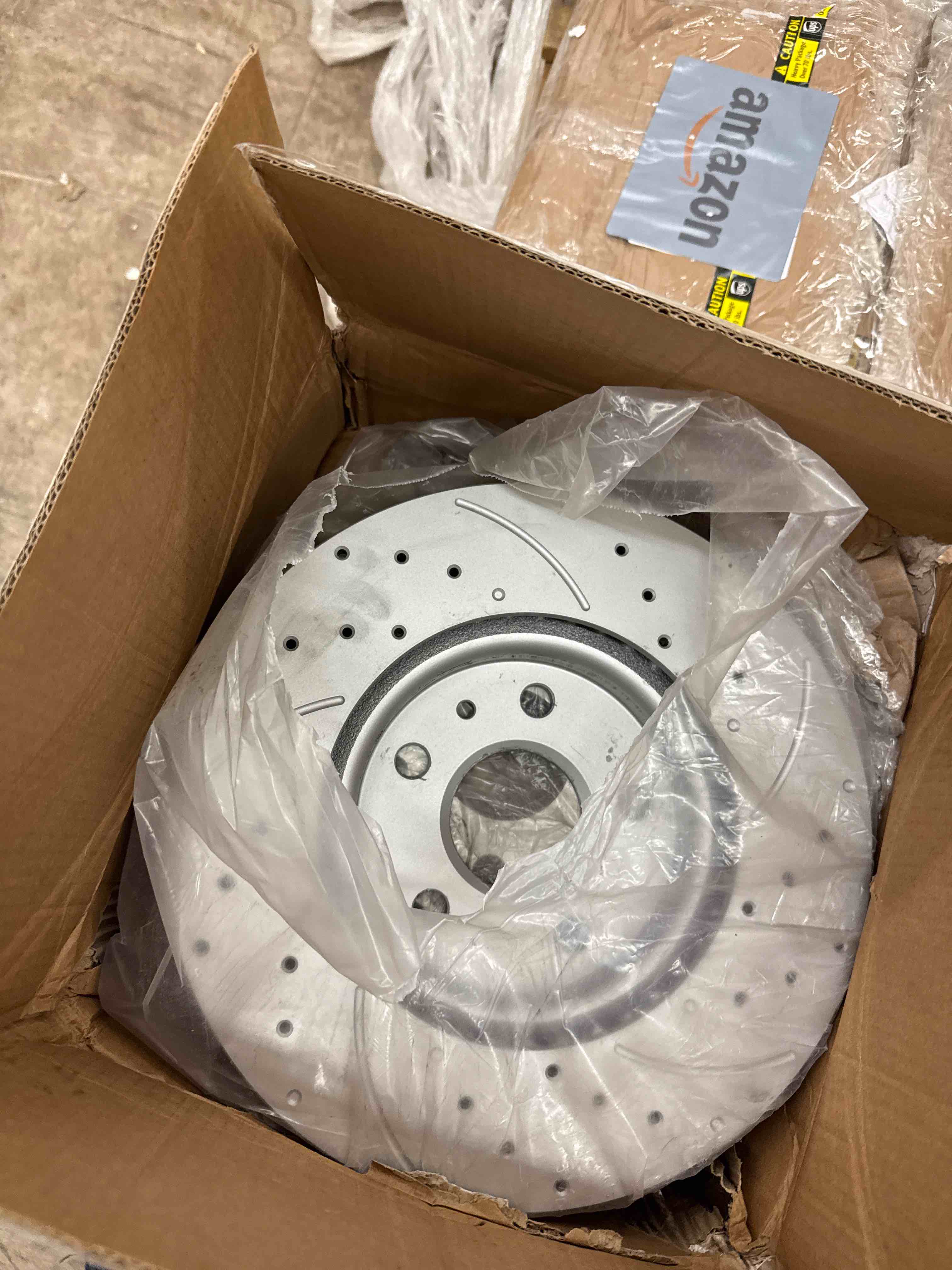 https://s3.amazonaws.com/lotting-images-prod/phillipi/GRA0397422_1733161205316.jpeg