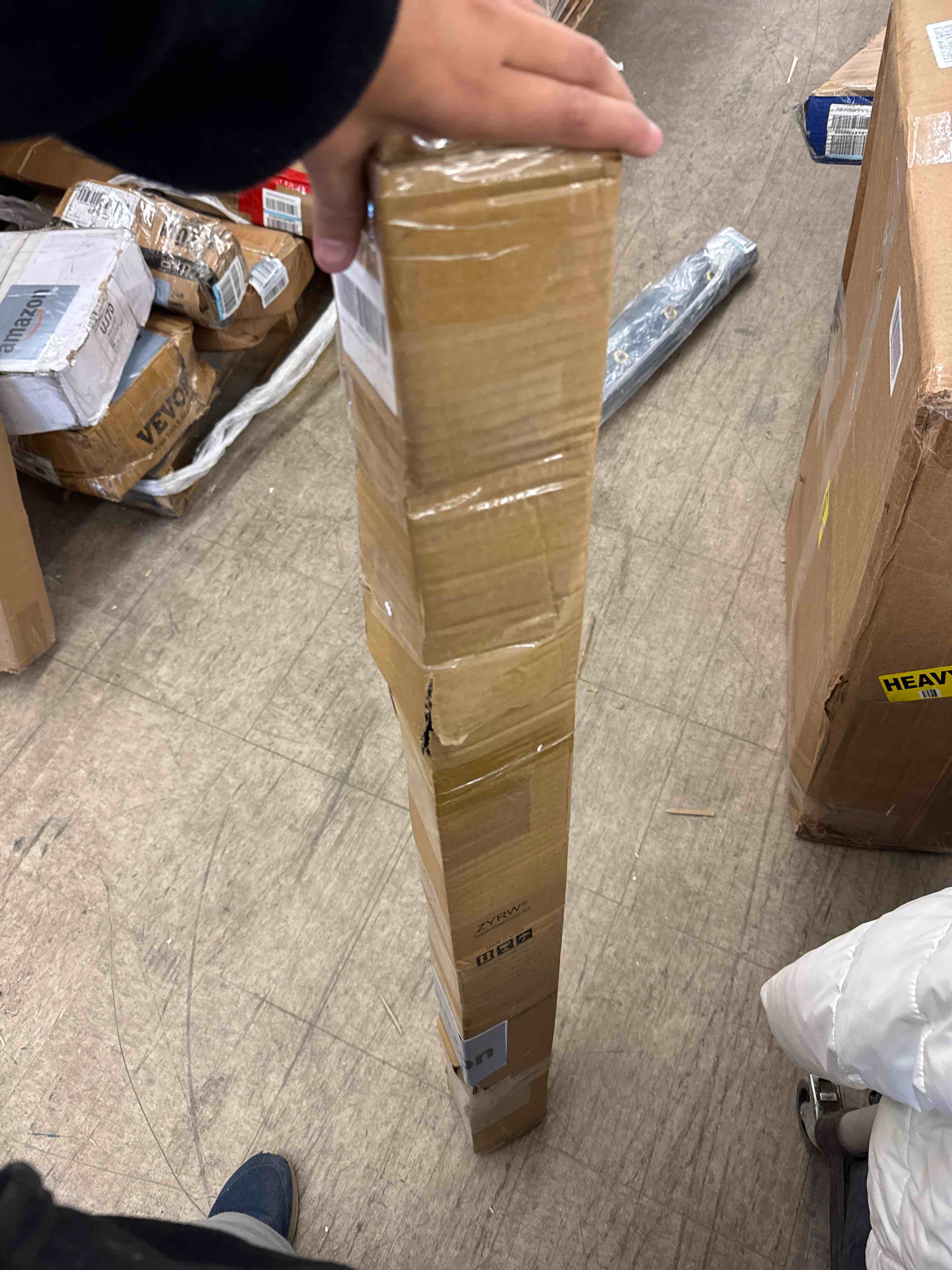 https://s3.amazonaws.com/lotting-images-prod/phillipi/GRA0397435_1733159526046.jpeg