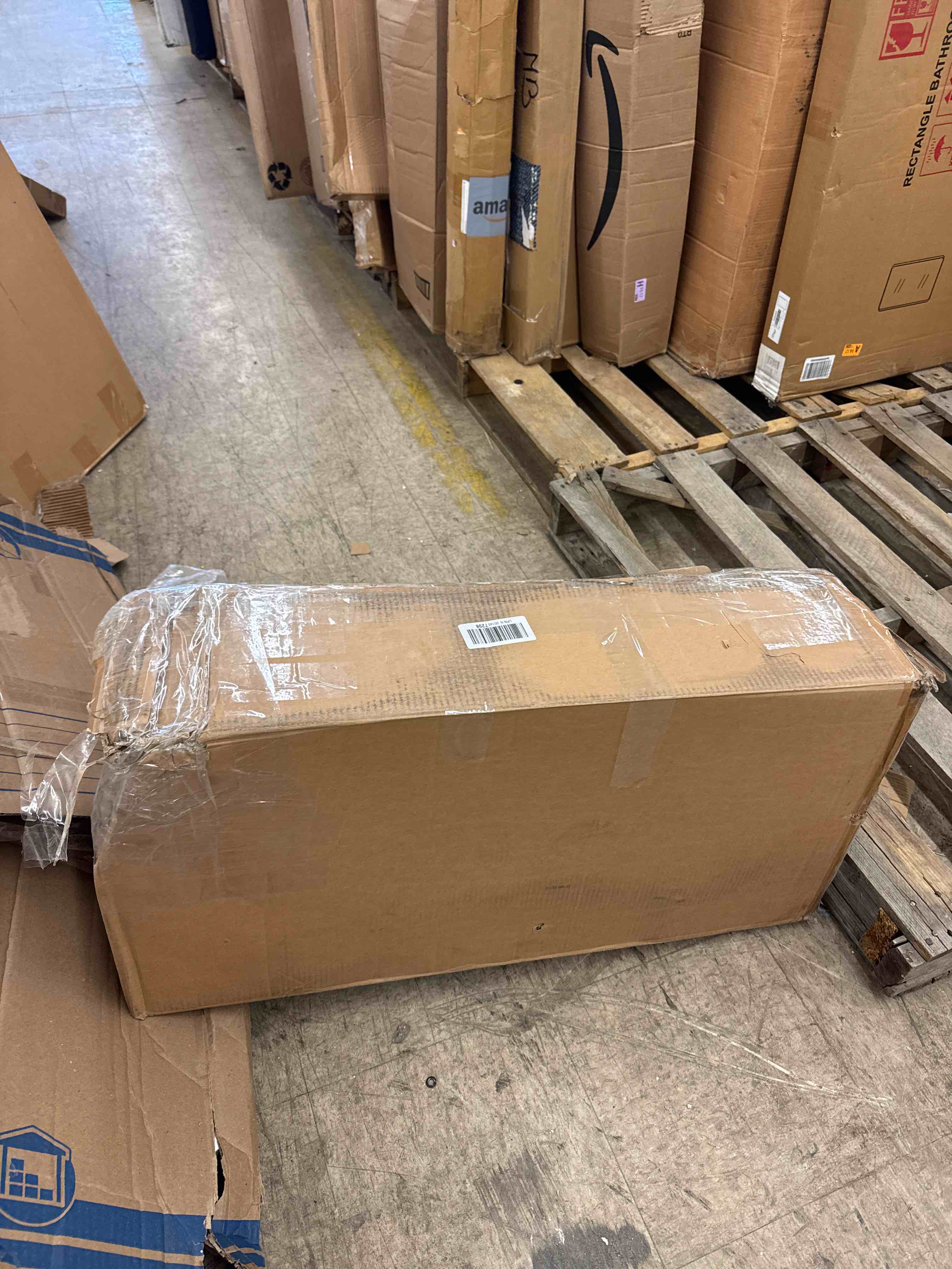 https://s3.amazonaws.com/lotting-images-prod/phillipi/GRA0397445_1733158425511.jpeg