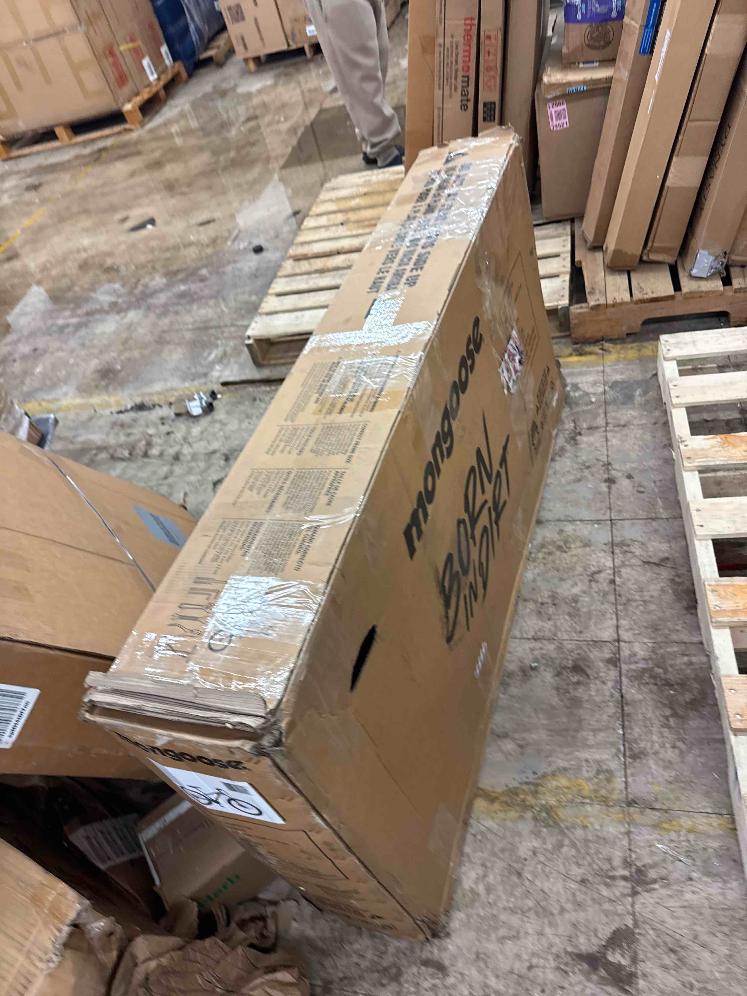 https://s3.amazonaws.com/lotting-images-prod/phillipi/GRA0397517_1732642464250.jpeg