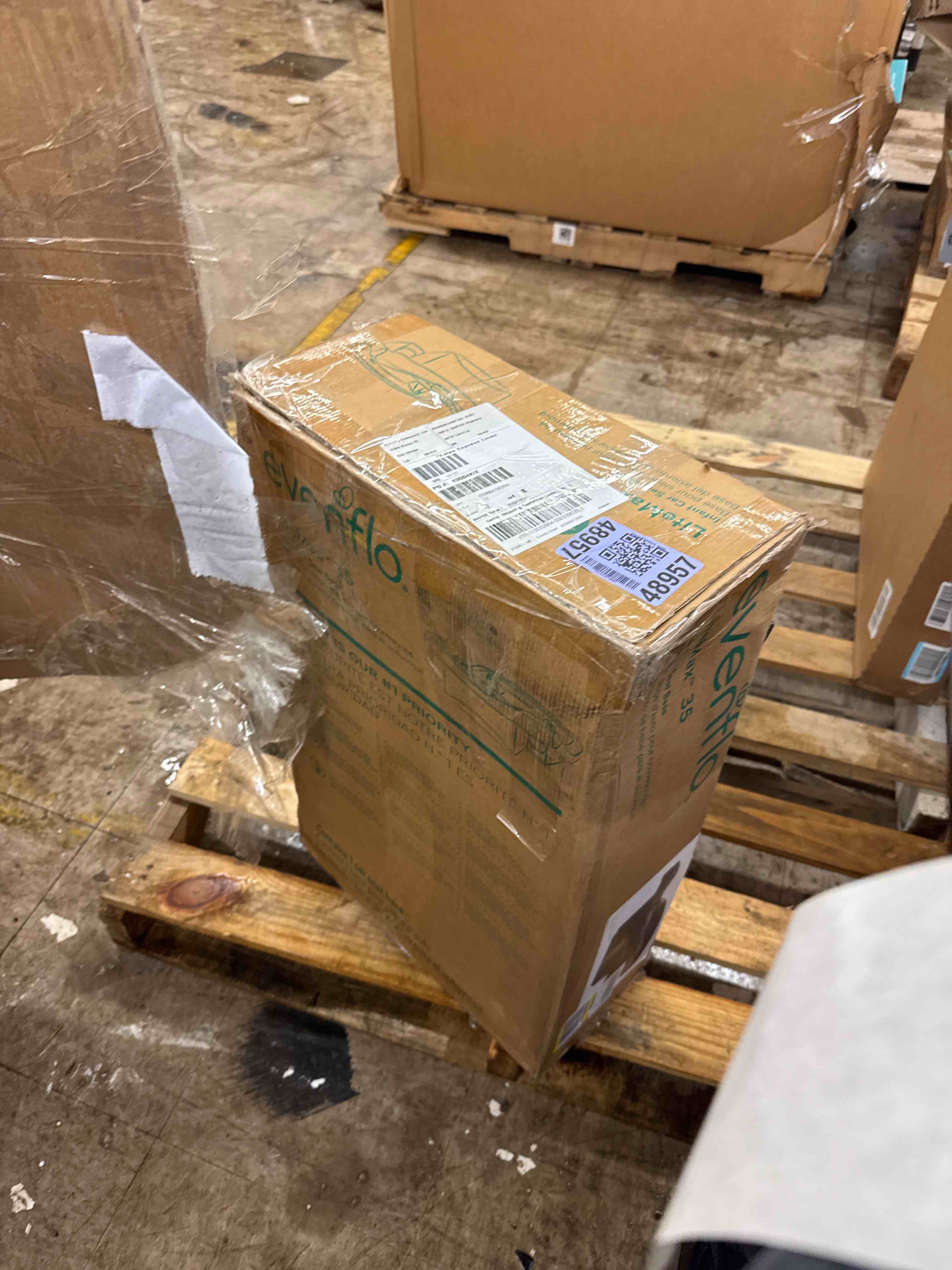 https://s3.amazonaws.com/lotting-images-prod/phillipi/GRA0397856_1731349714747.jpeg