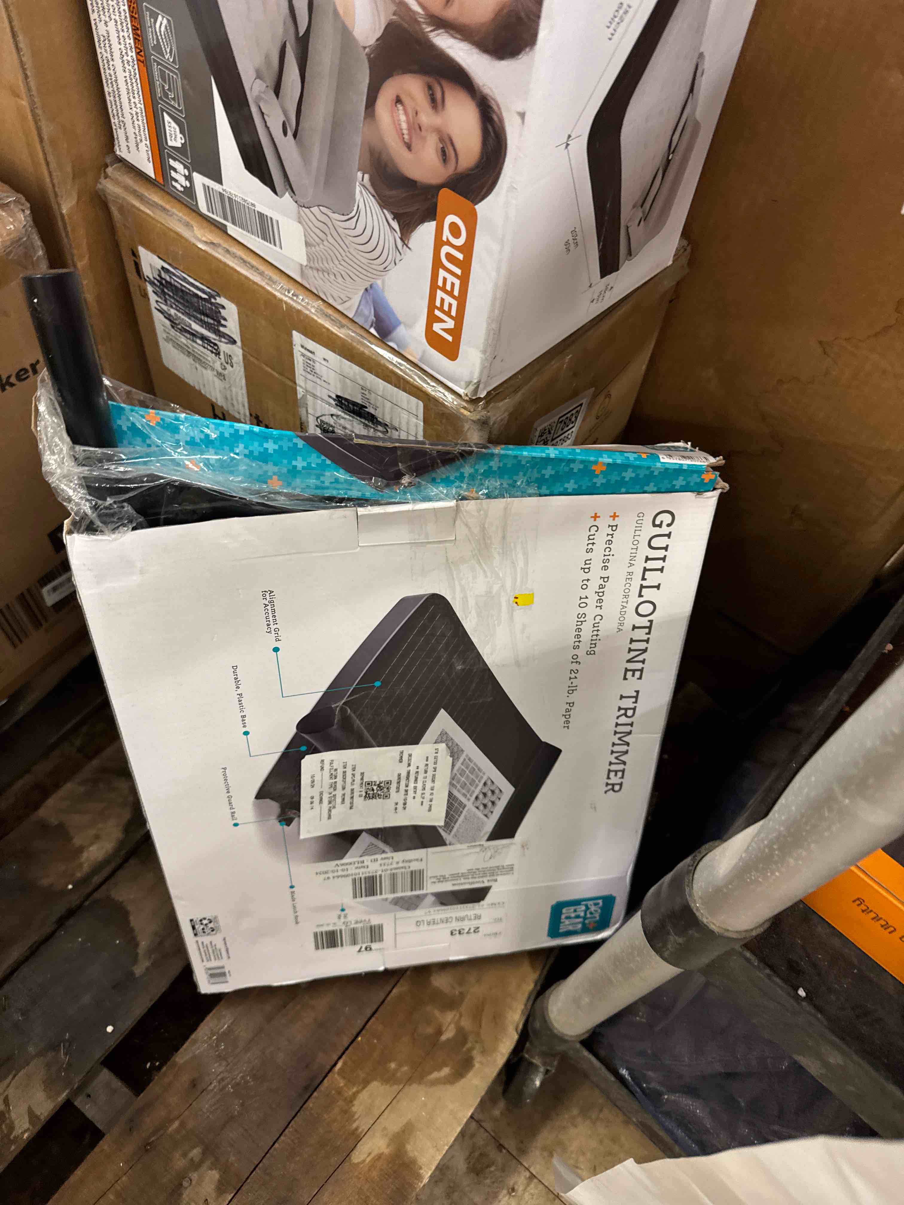 https://s3.amazonaws.com/lotting-images-prod/phillipi/GRA0397878_1731345427371.jpeg