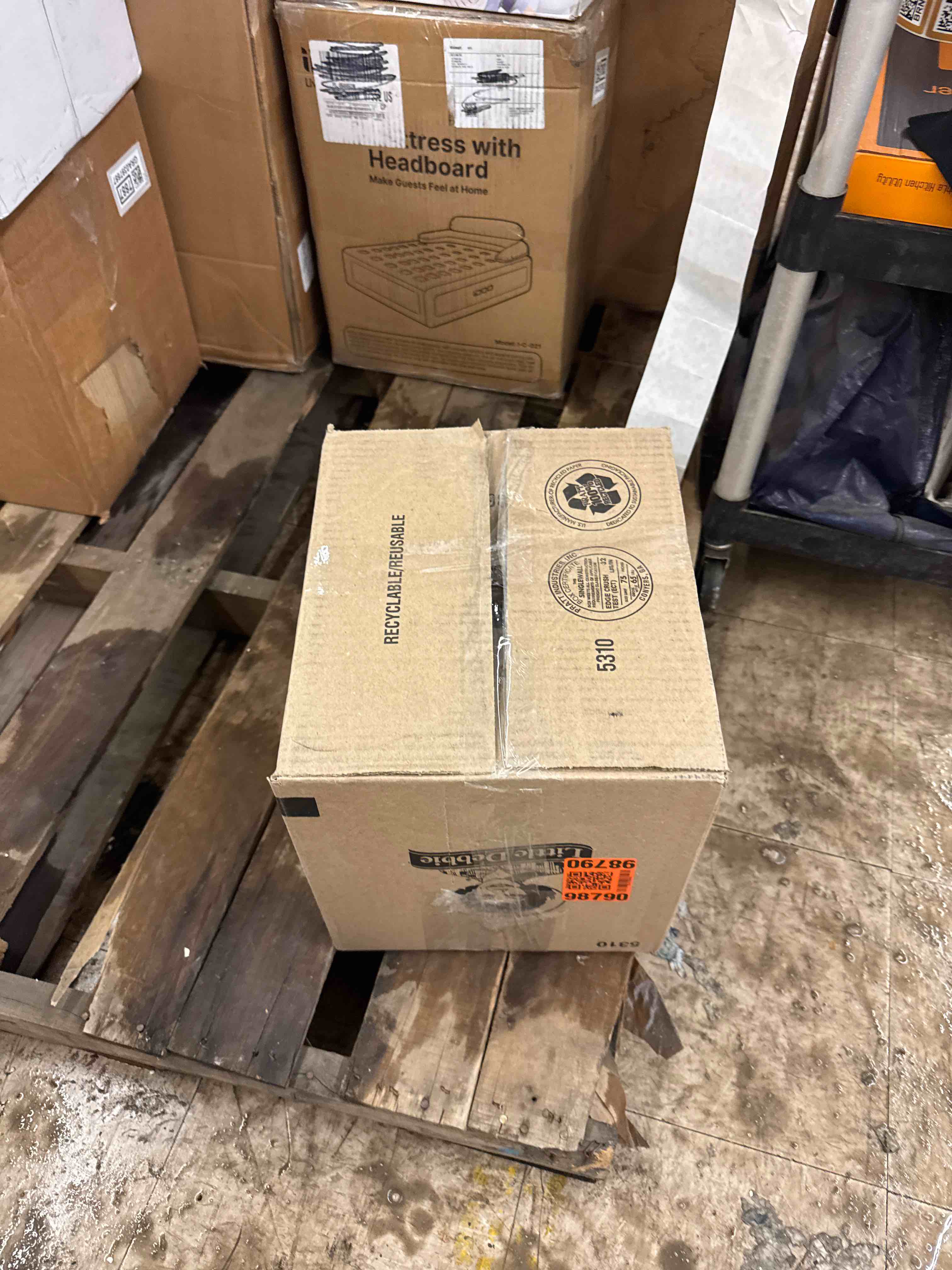 https://s3.amazonaws.com/lotting-images-prod/phillipi/GRA0397880_1731345129638.jpeg