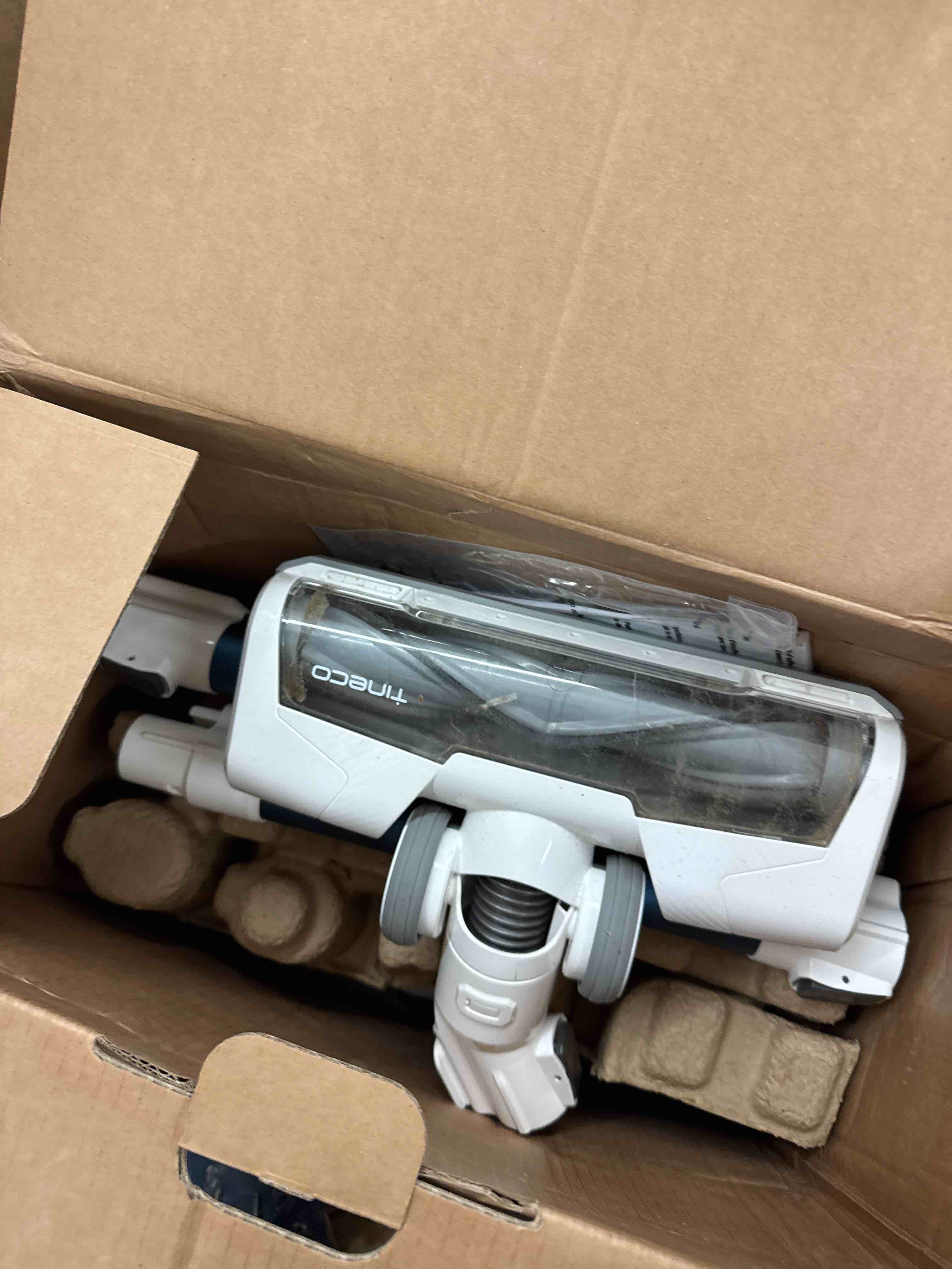 https://s3.amazonaws.com/lotting-images-prod/phillipi/GRA0397890_1731343315195.jpeg