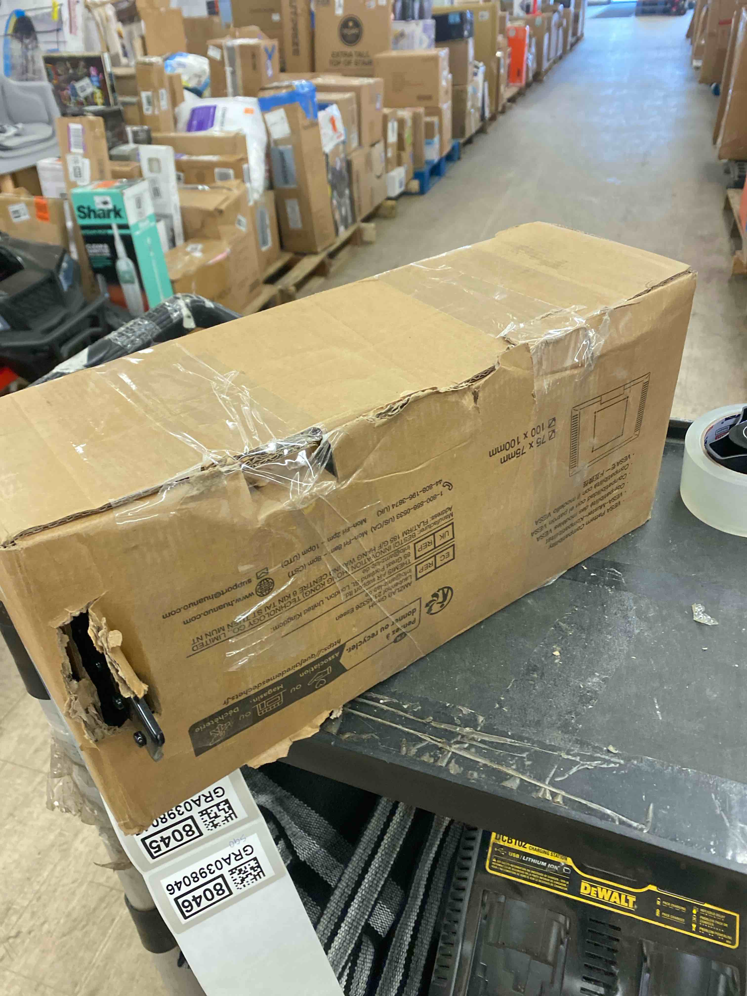 https://s3.amazonaws.com/lotting-images-prod/phillipi/GRA0398046_1744386024658.jpeg