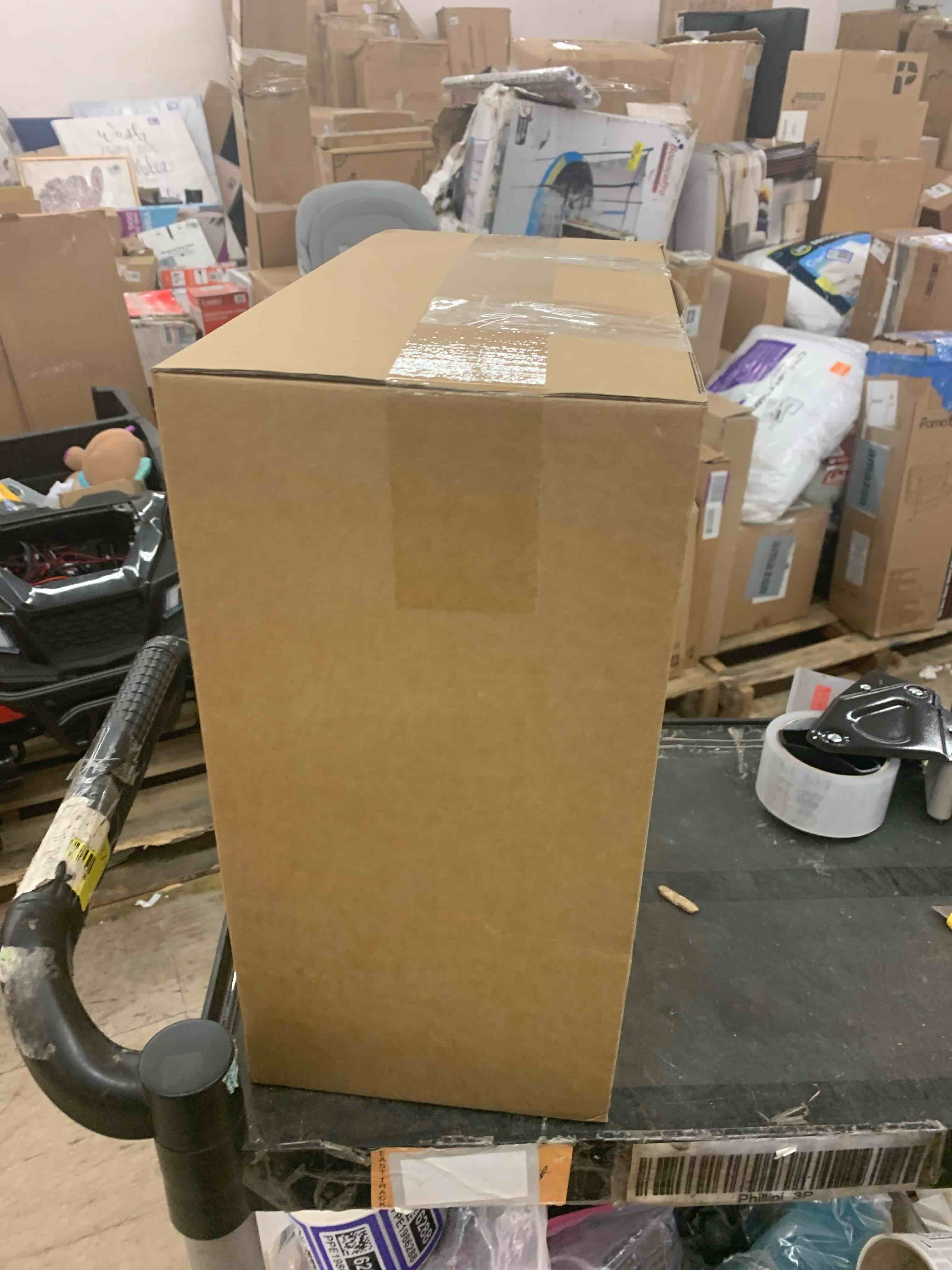 https://s3.amazonaws.com/lotting-images-prod/phillipi/GRA0398079_1744378401305.jpeg