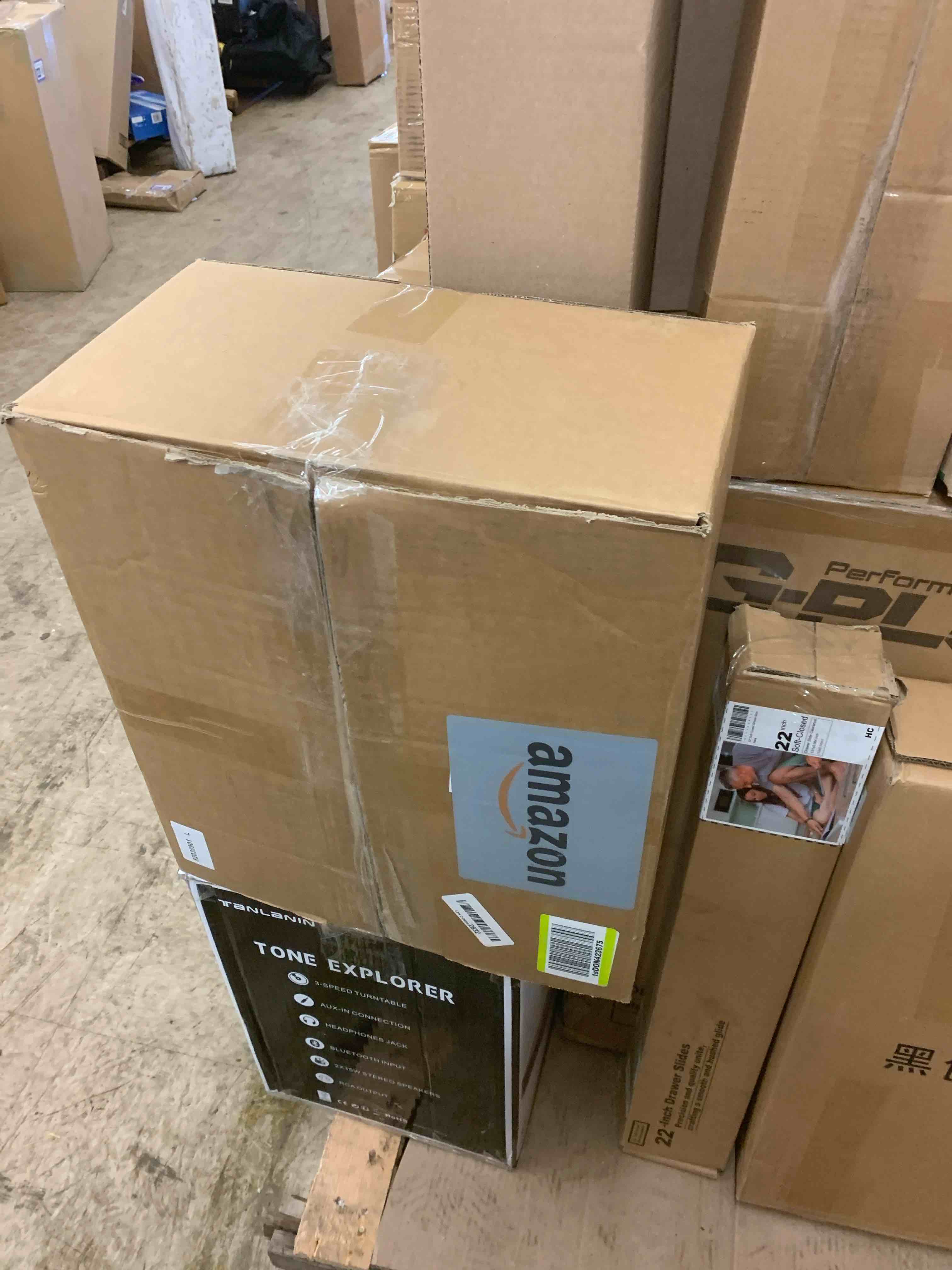 https://s3.amazonaws.com/lotting-images-prod/phillipi/GRA0398380_1740779083014.jpeg