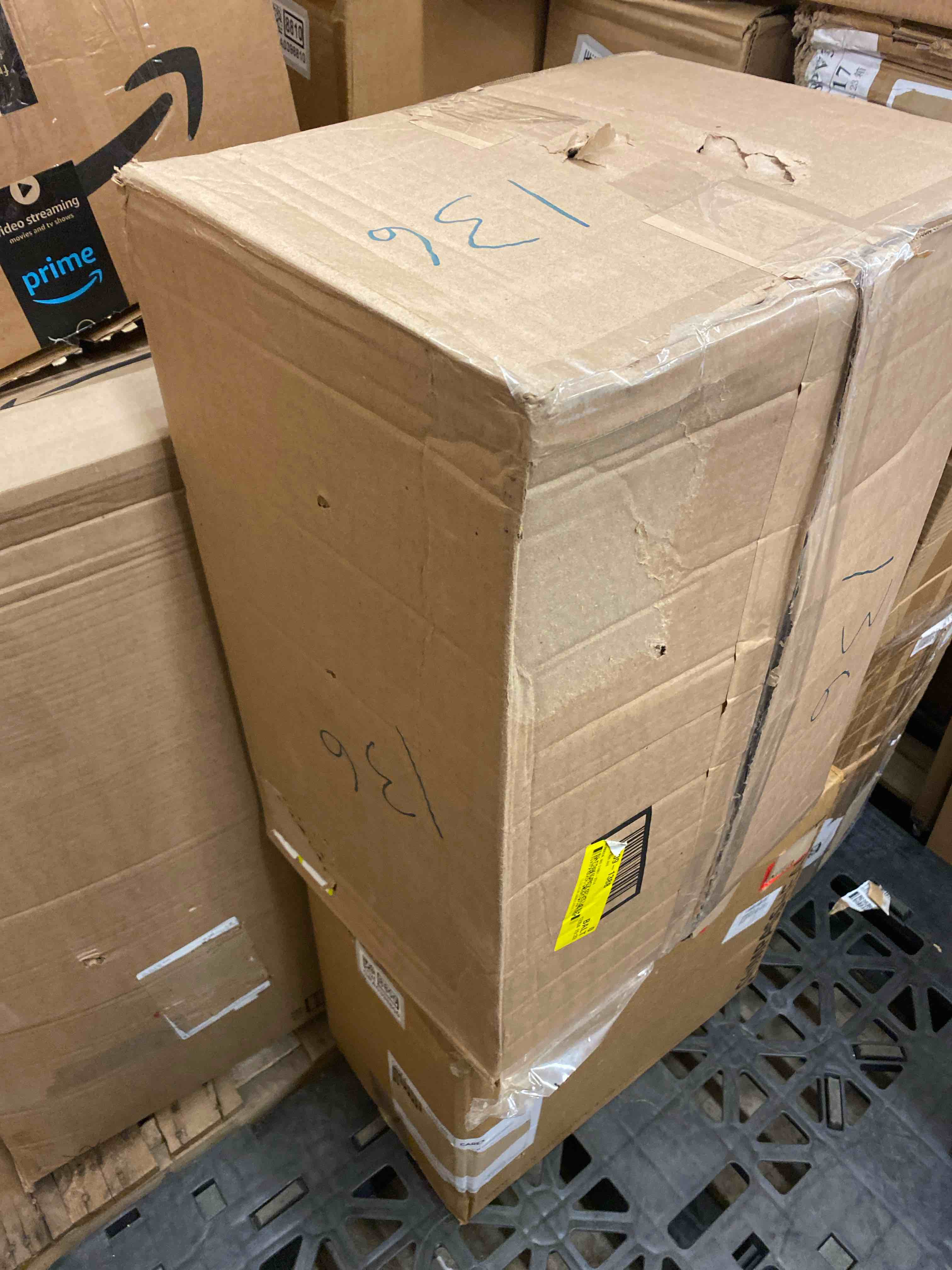 https://s3.amazonaws.com/lotting-images-prod/phillipi/GRA0398799_1738860913853.jpeg