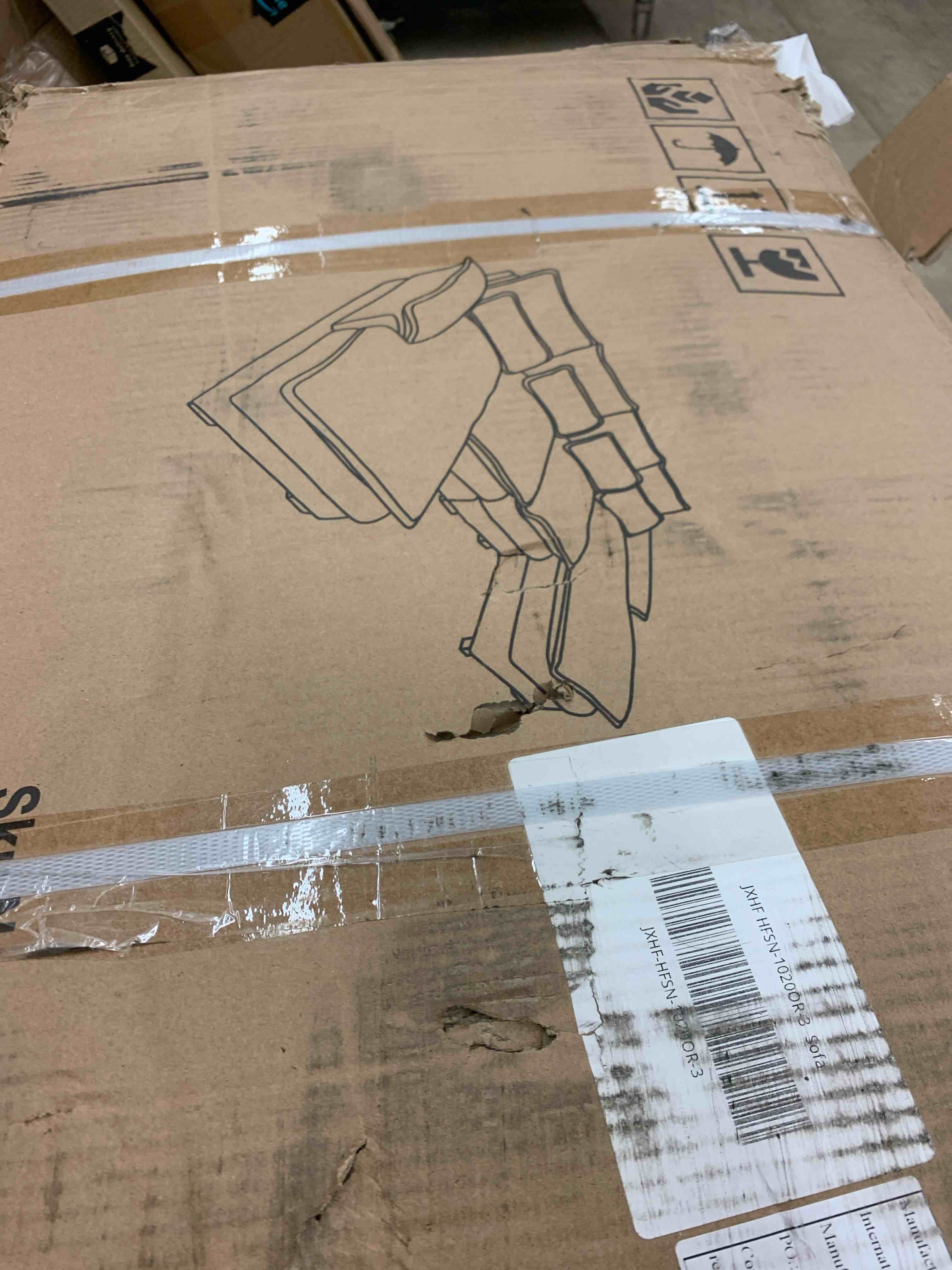 https://s3.amazonaws.com/lotting-images-prod/phillipi/GRA0399327_1736194741756.jpeg