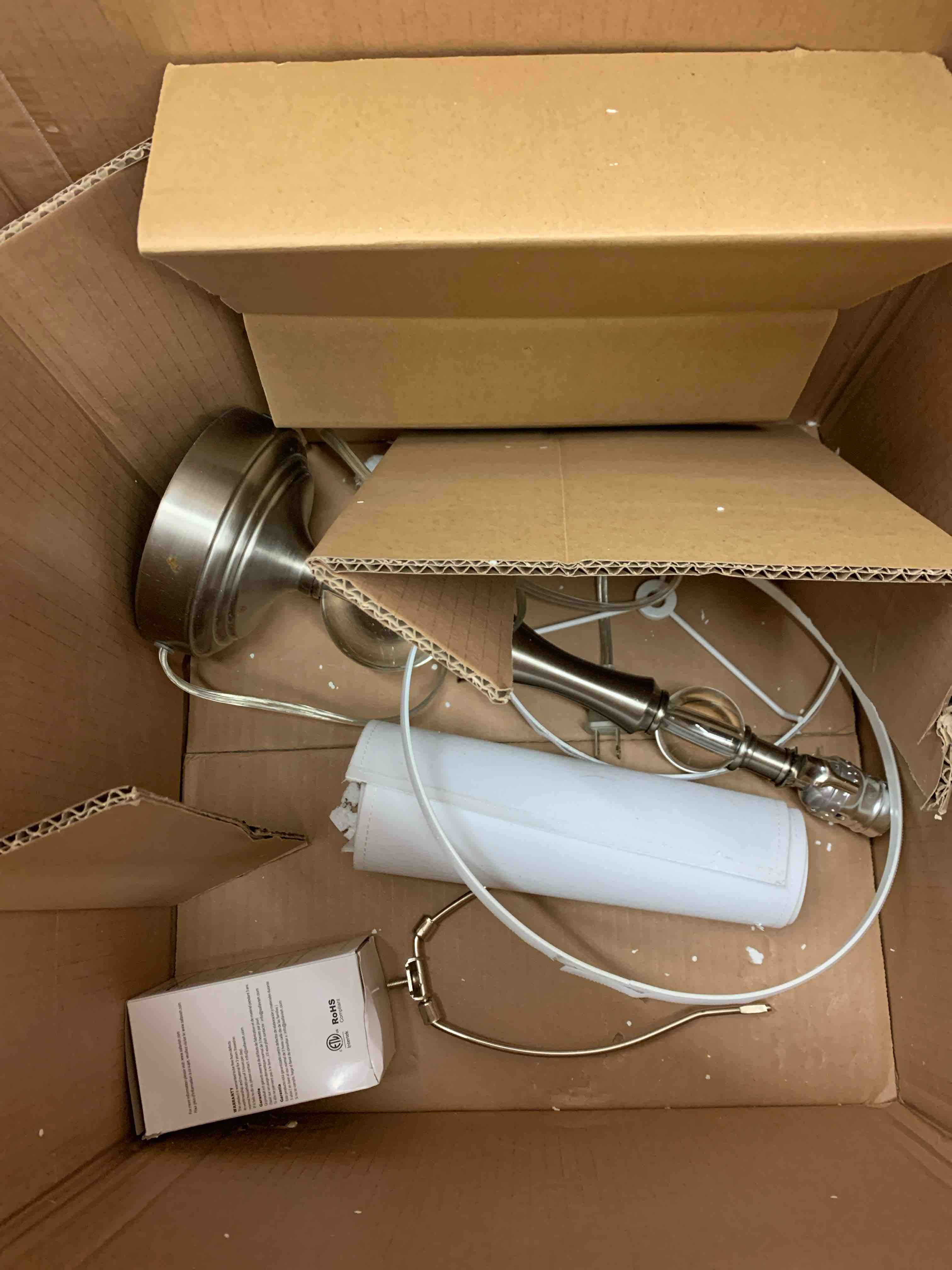 https://s3.amazonaws.com/lotting-images-prod/phillipi/GRA0399483_1734717176335.jpeg