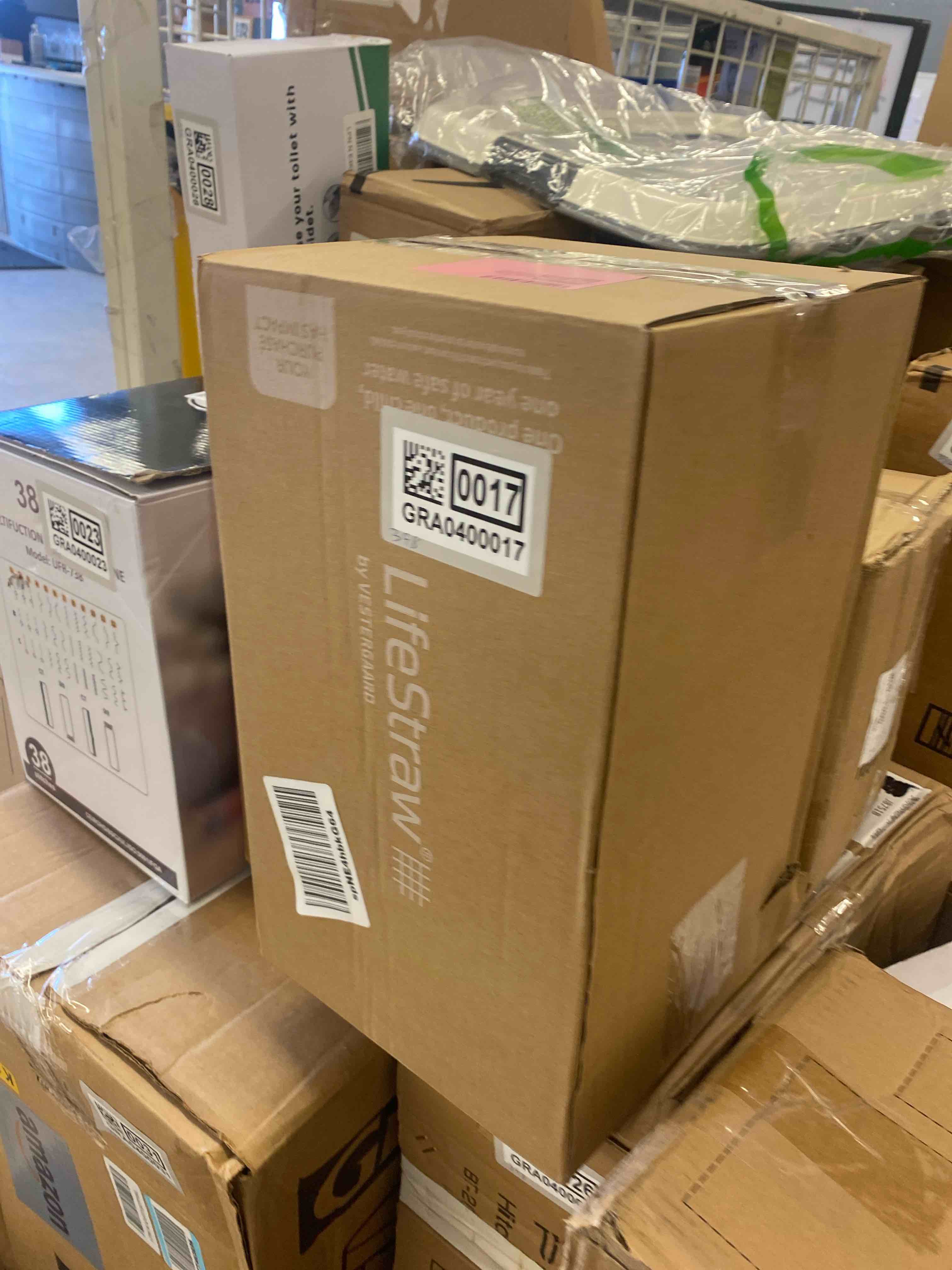 https://s3.amazonaws.com/lotting-images-prod/phillipi/GRA0400017_1741967521332.jpeg