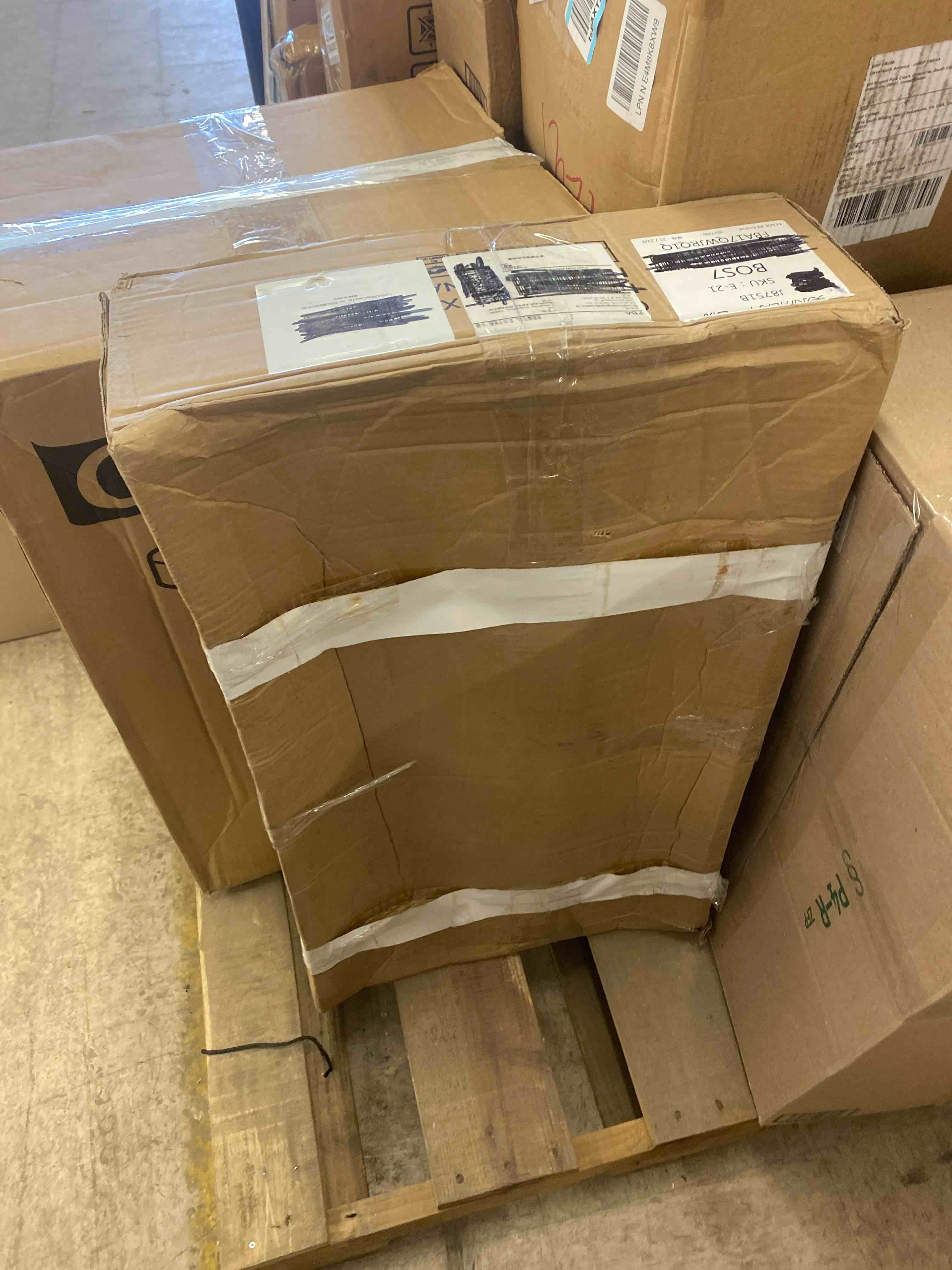 https://s3.amazonaws.com/lotting-images-prod/phillipi/GRA0400026_1741965982725.jpeg