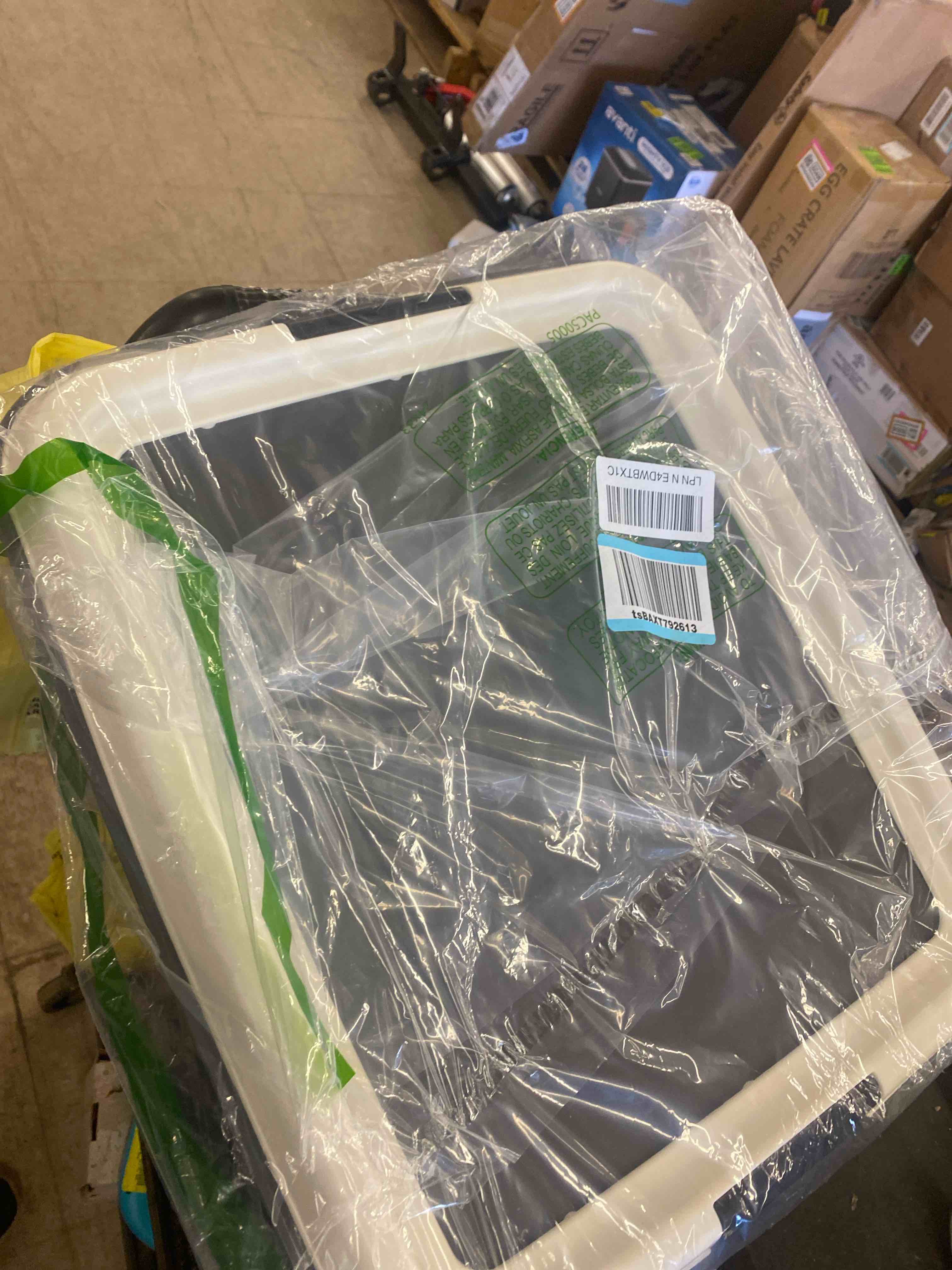 https://s3.amazonaws.com/lotting-images-prod/phillipi/GRA0400029_1741963750932.jpeg