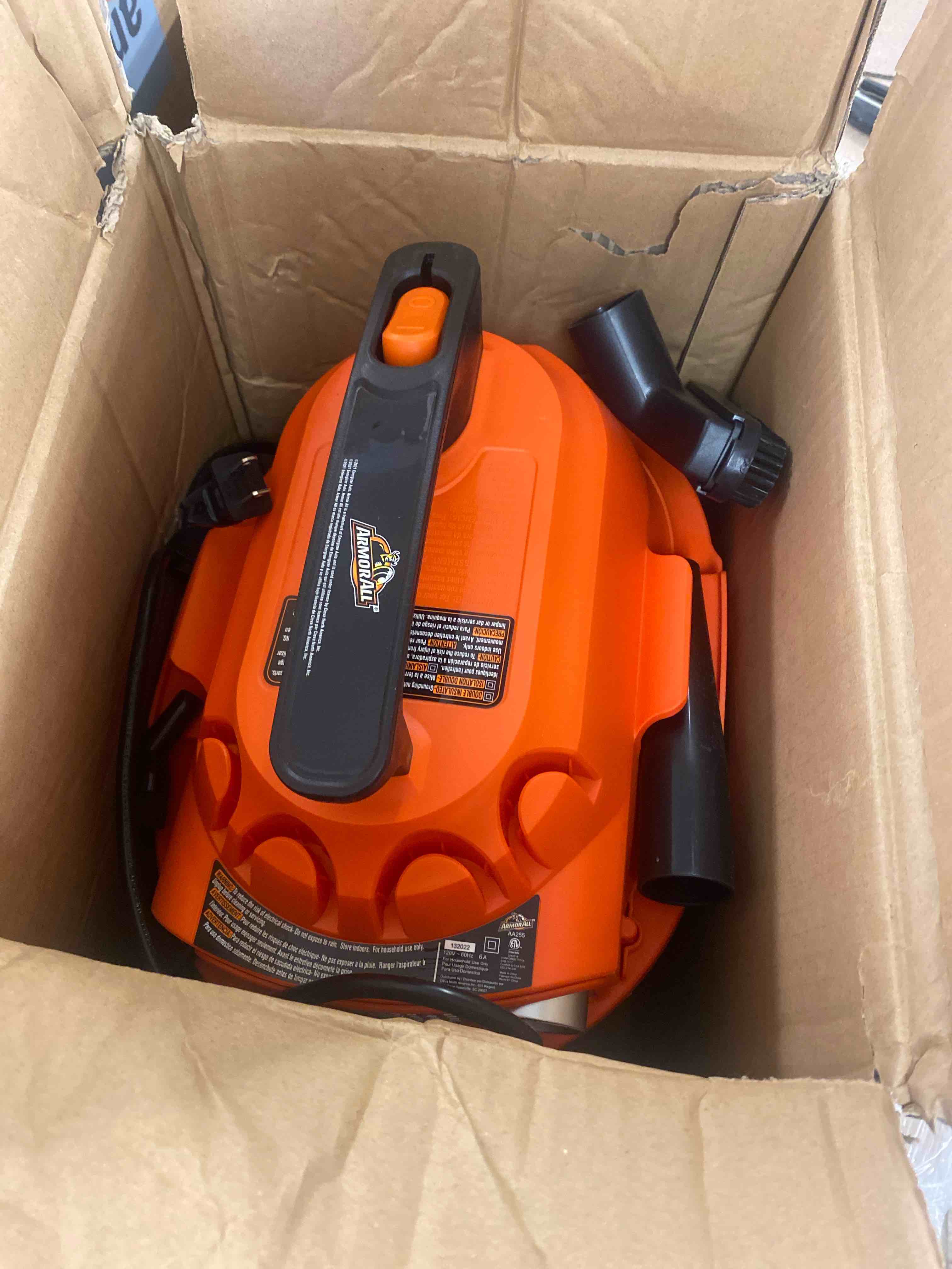 https://s3.amazonaws.com/lotting-images-prod/phillipi/GRA0400033_1741962975601.jpeg
