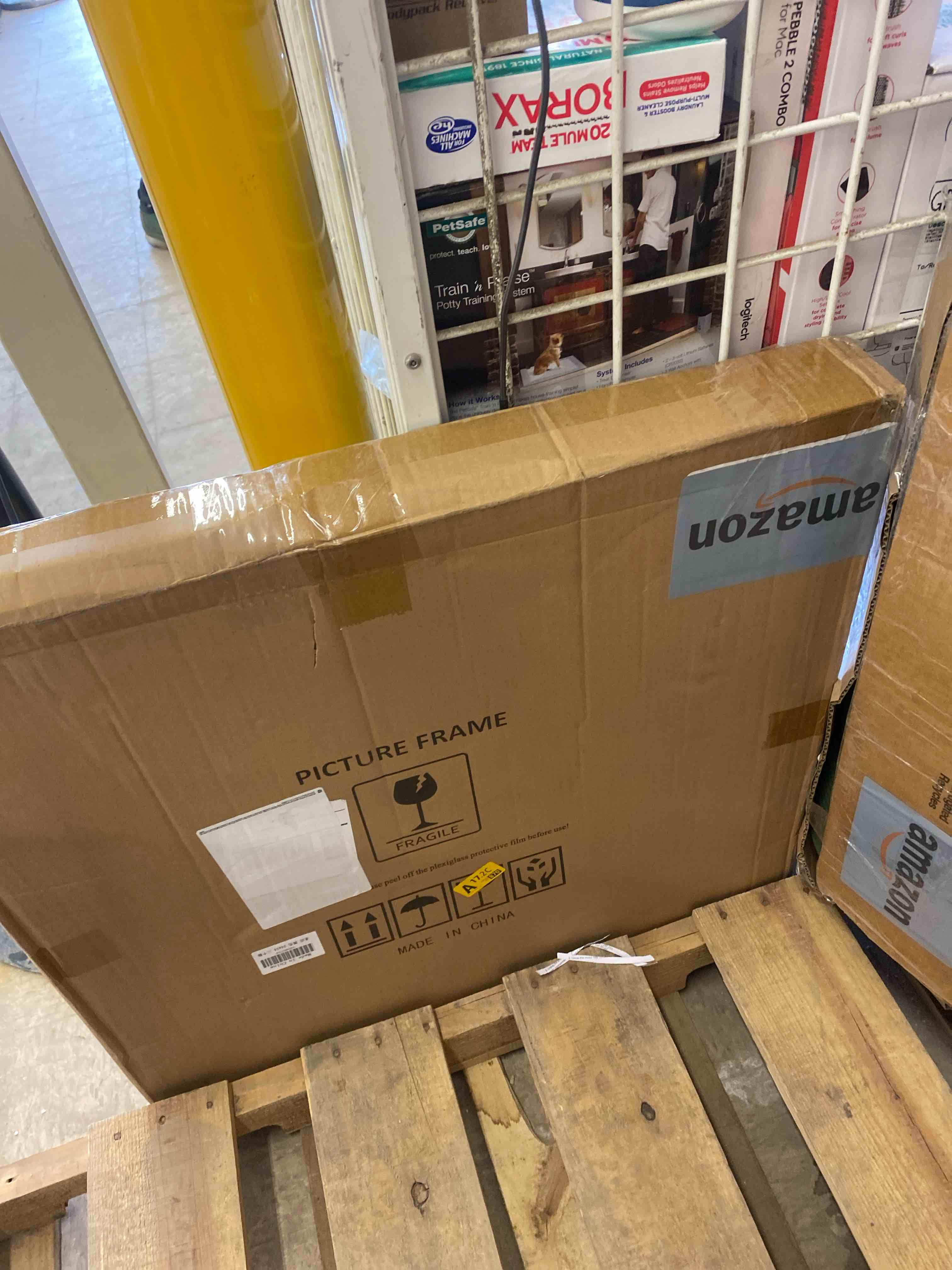 https://s3.amazonaws.com/lotting-images-prod/phillipi/GRA0400056_1741893367902.jpeg