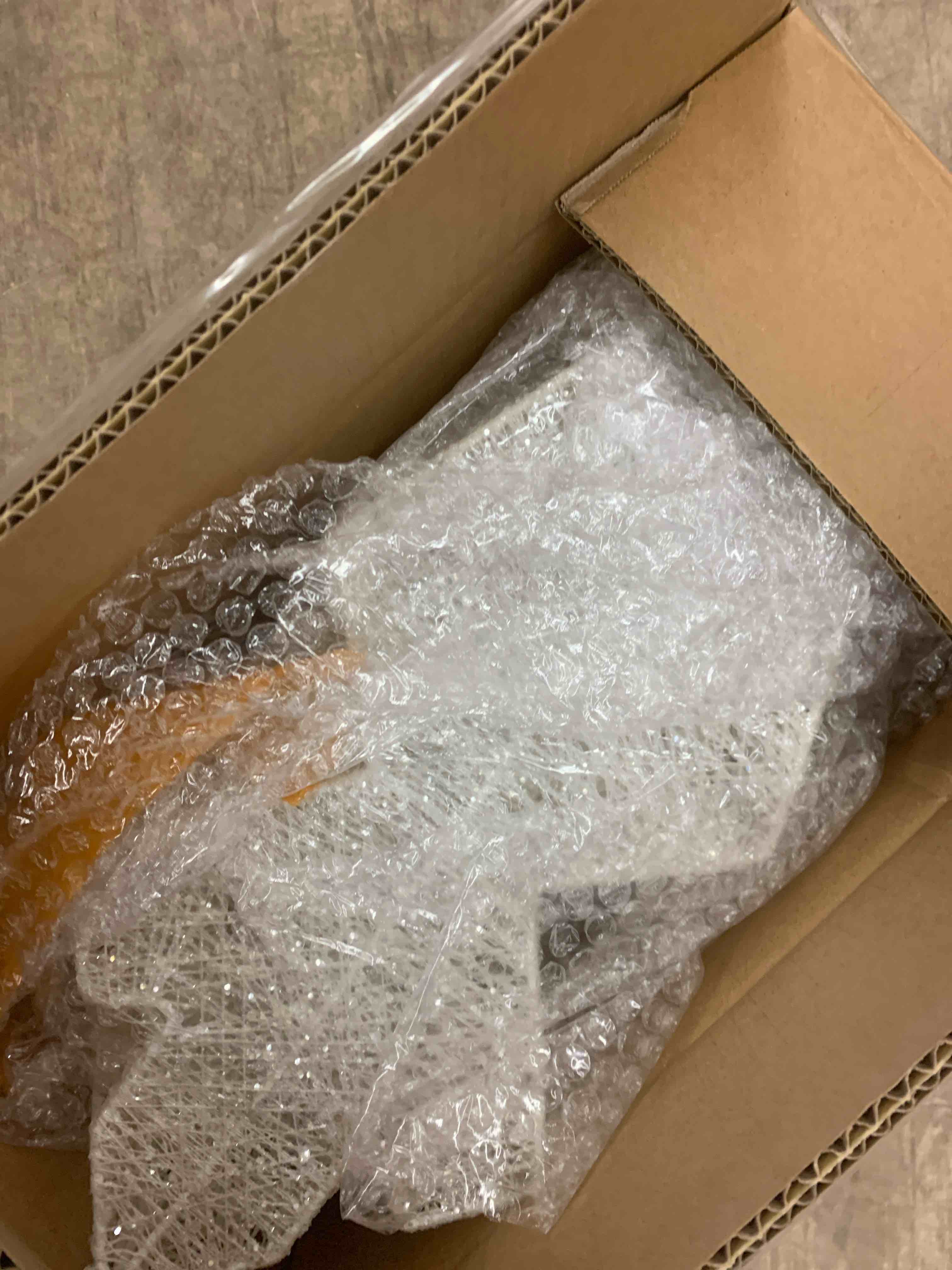 https://s3.amazonaws.com/lotting-images-prod/phillipi/GRA0400932_1738160755795.jpeg