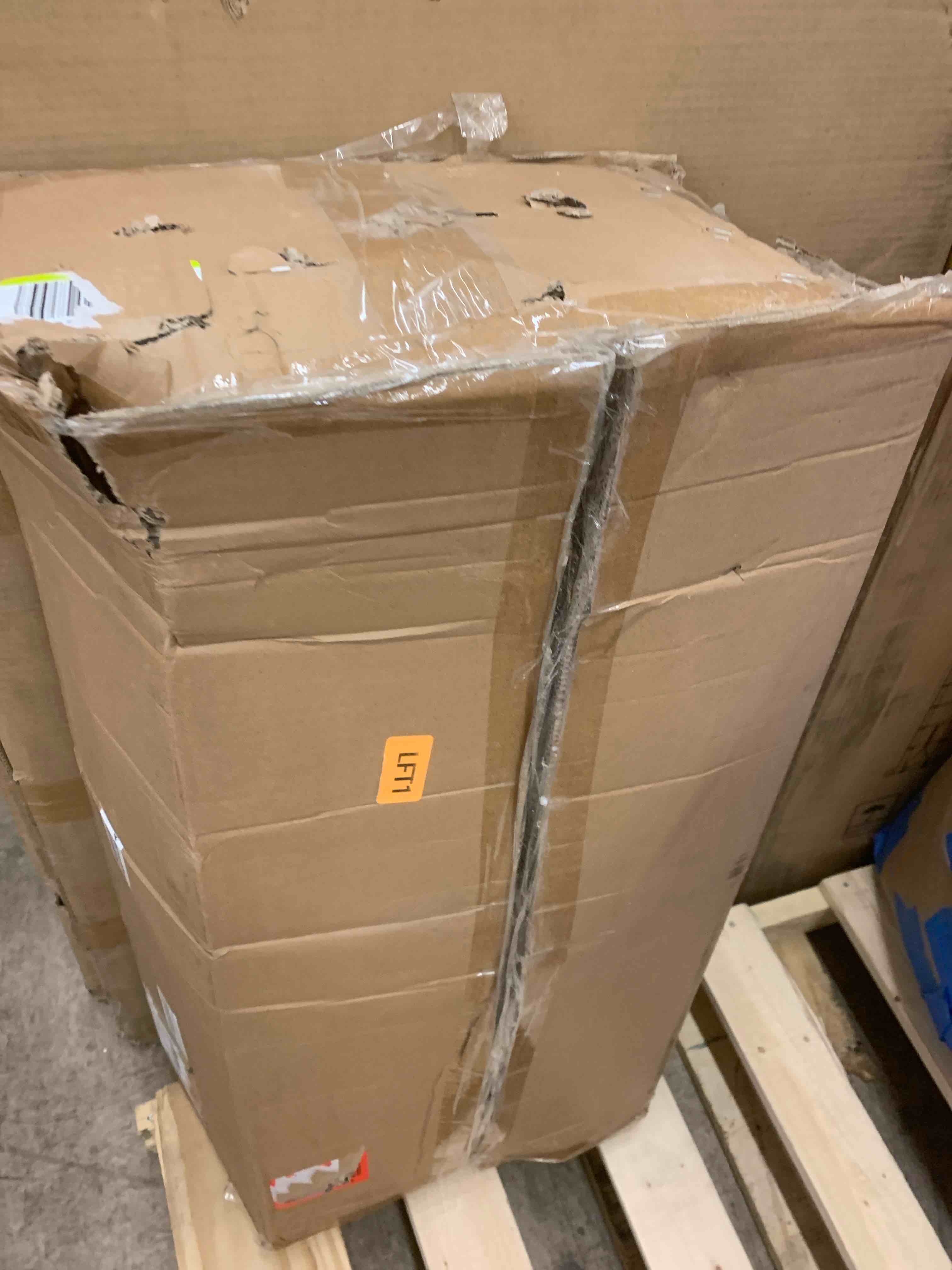 https://s3.amazonaws.com/lotting-images-prod/phillipi/GRA0400942_1738160168077.jpeg